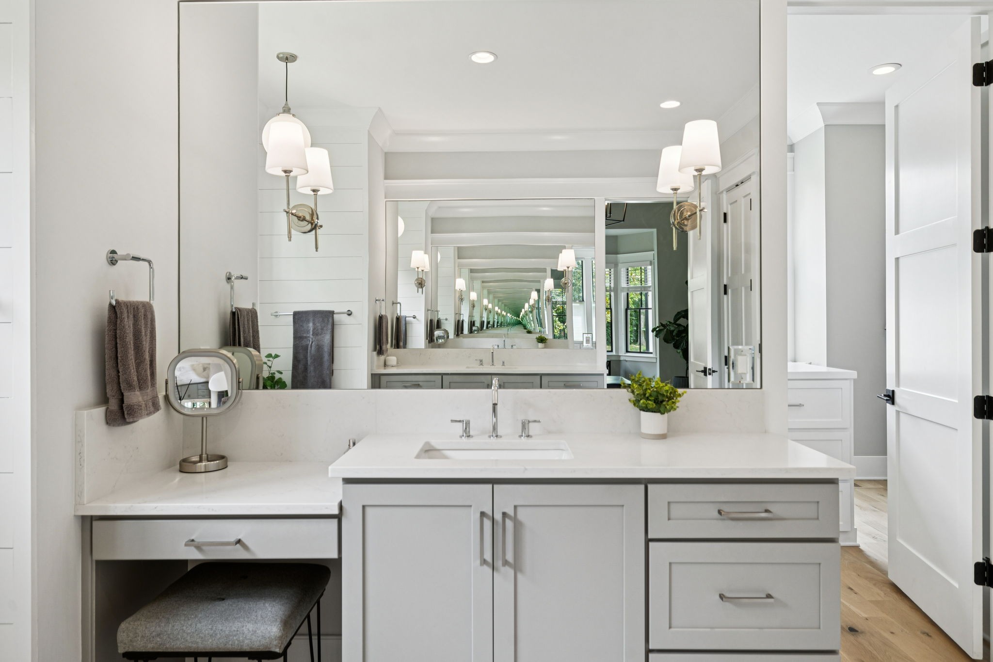 5116 Williamsburg Rd