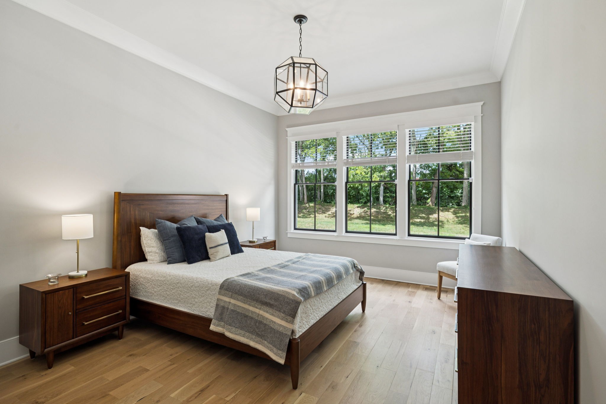 5116 Williamsburg Rd