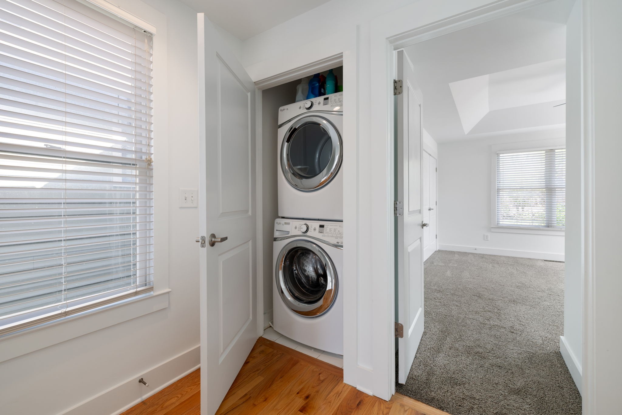 413 Van Buren St Unit: 101