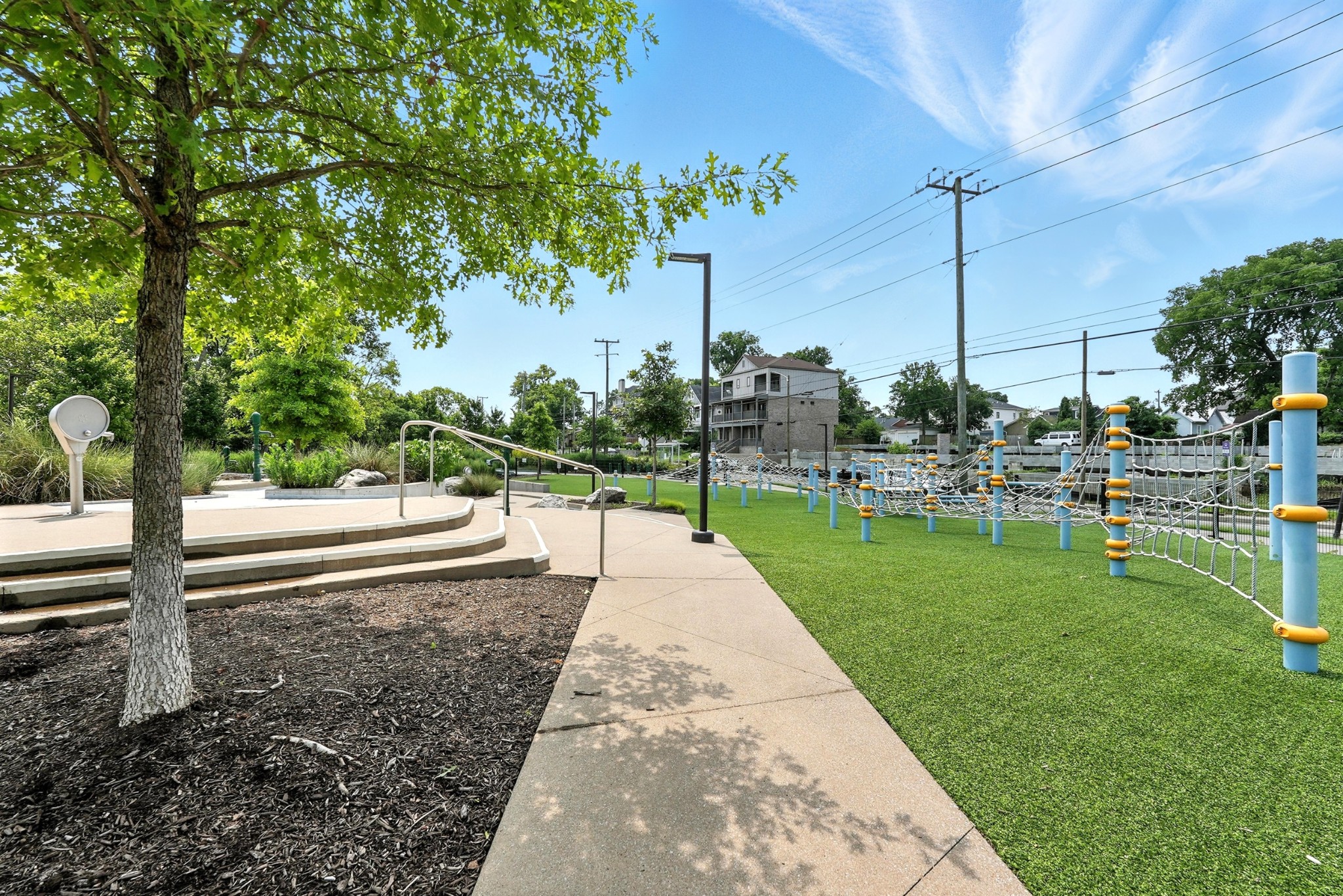 413 Van Buren St Unit: 101