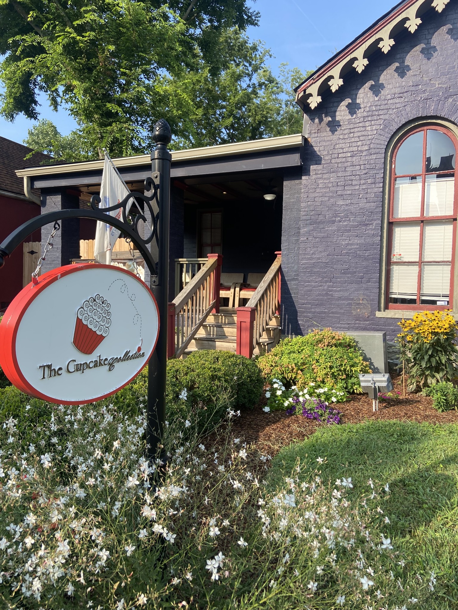 413 Van Buren St Unit: 101