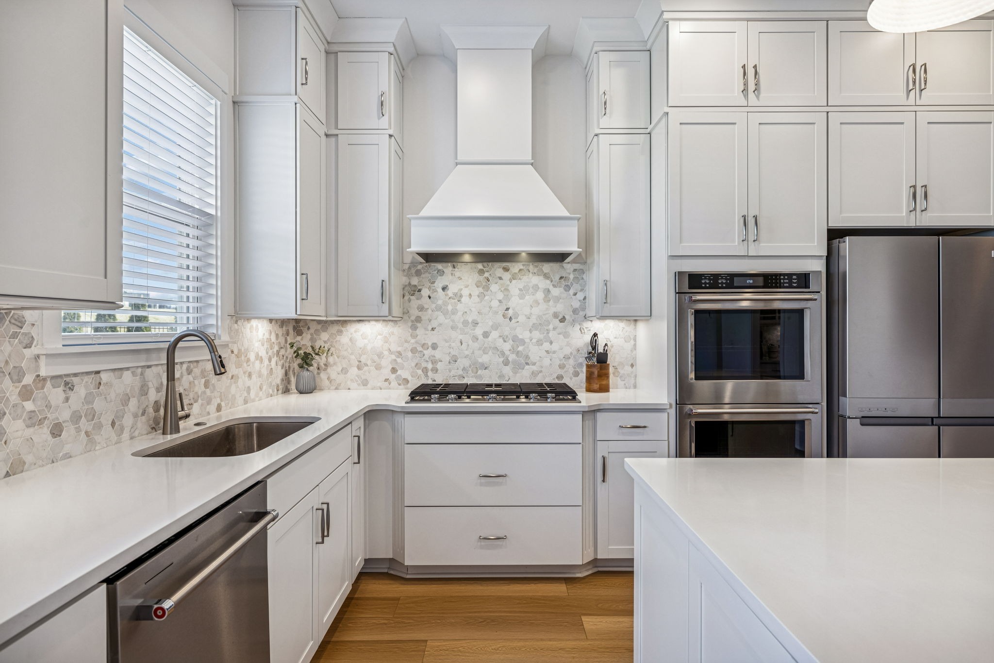 7283 Fiddlers Glen Dr