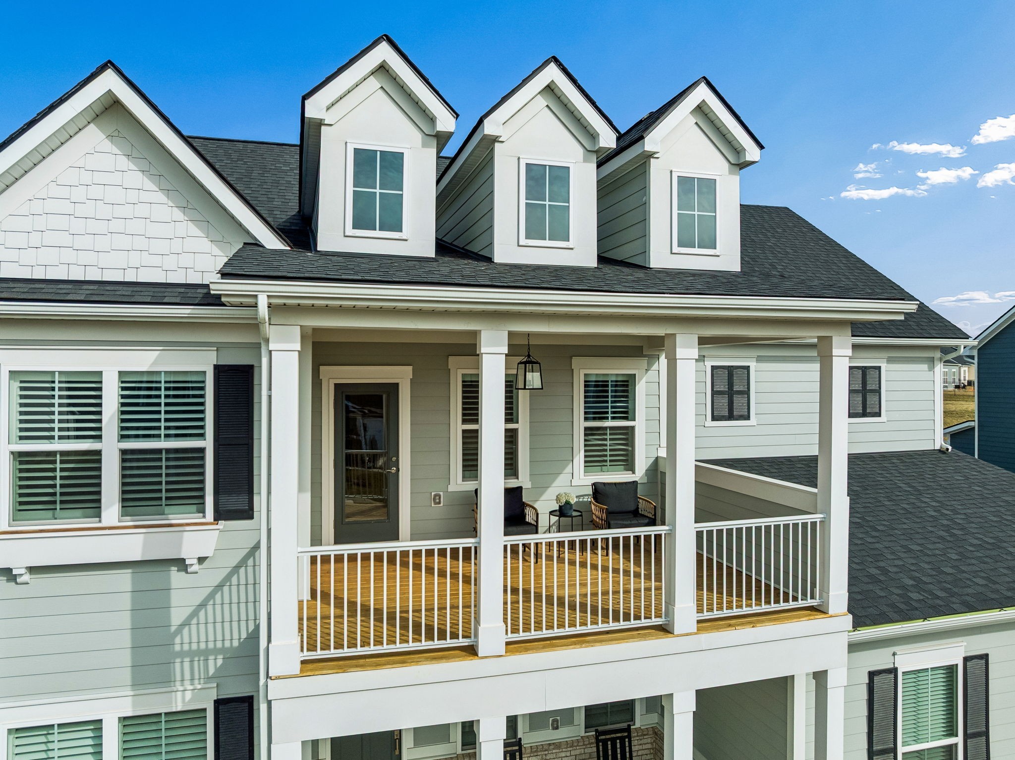 7283 Fiddlers Glen Dr