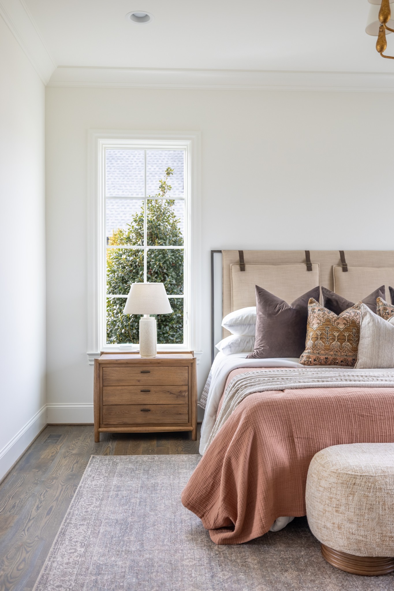 6035 Frazier Park Ln