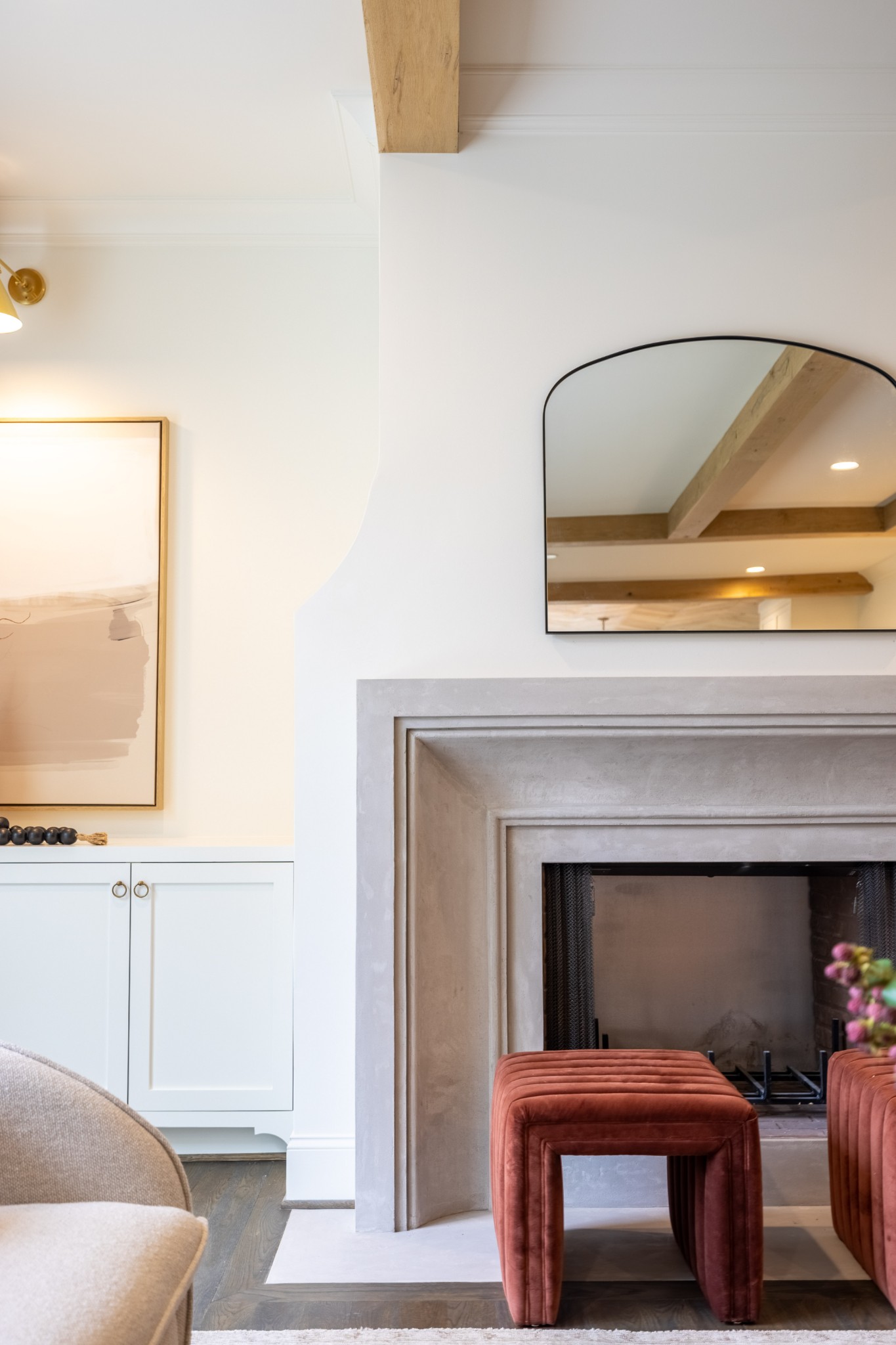 6035 Frazier Park Ln