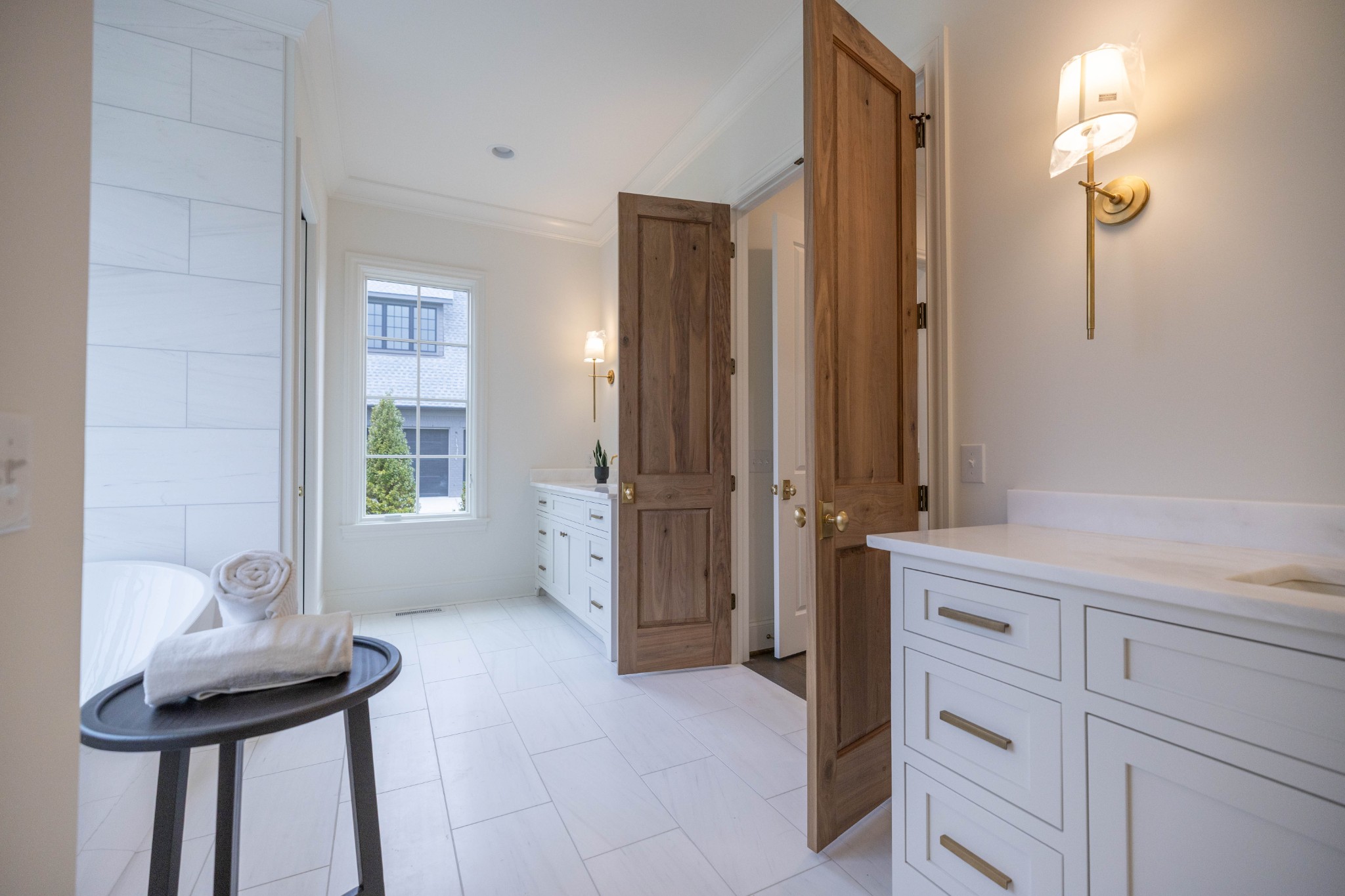 6035 Frazier Park Ln