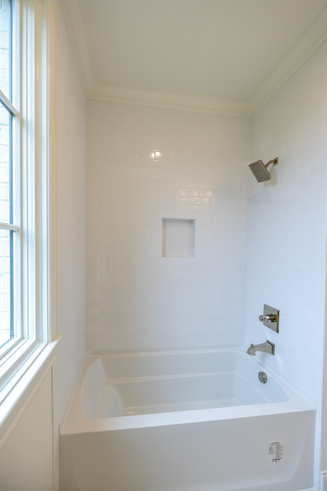 6035 Frazier Park Ln