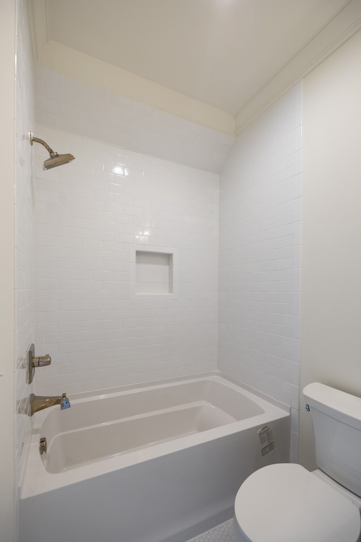 6035 Frazier Park Ln