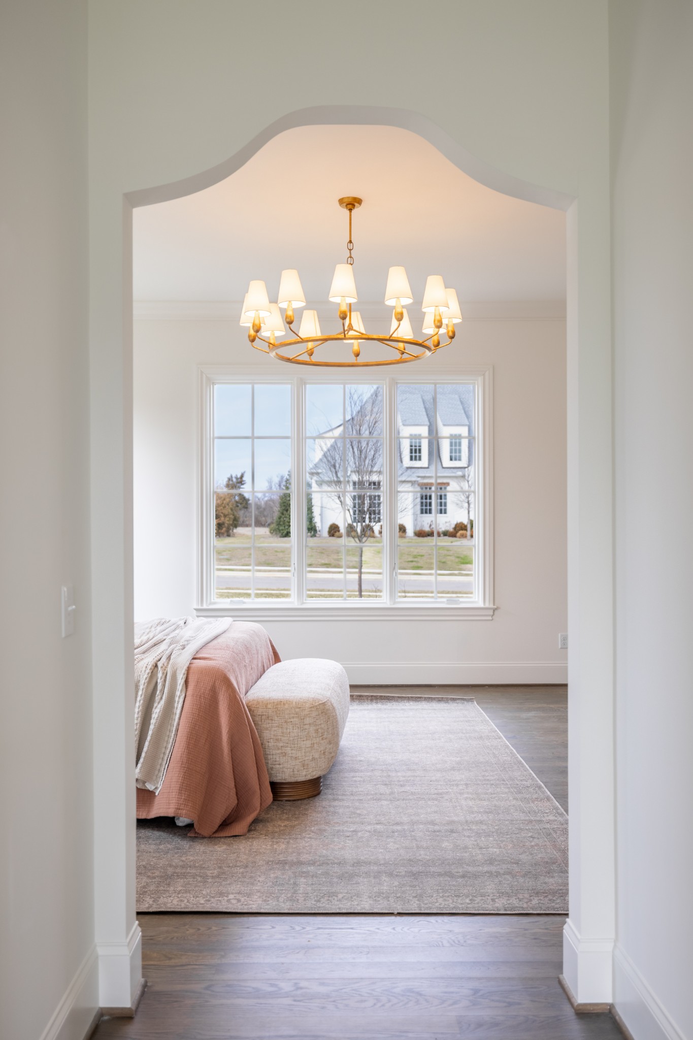 6035 Frazier Park Ln