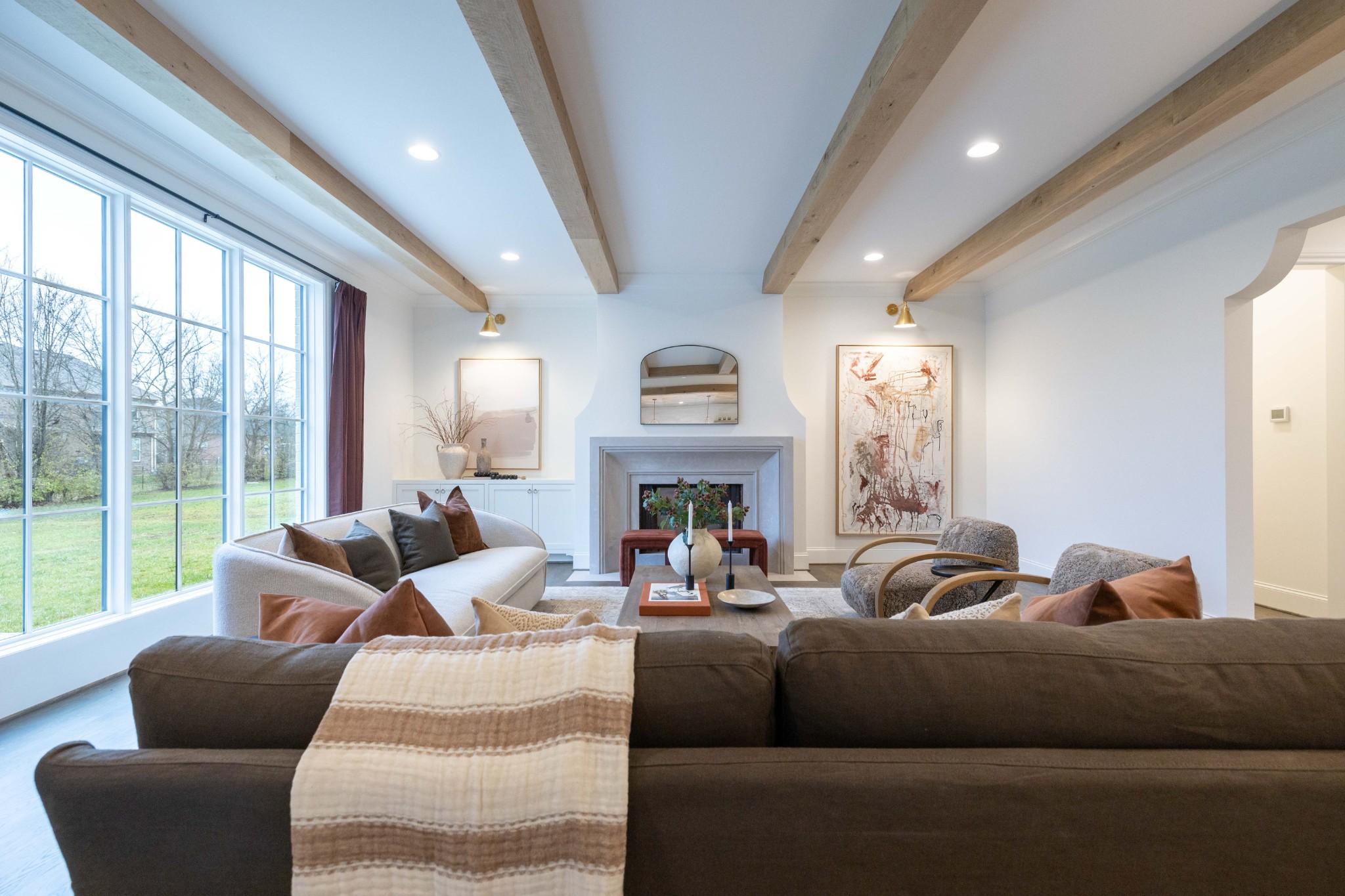 6035 Frazier Park Ln