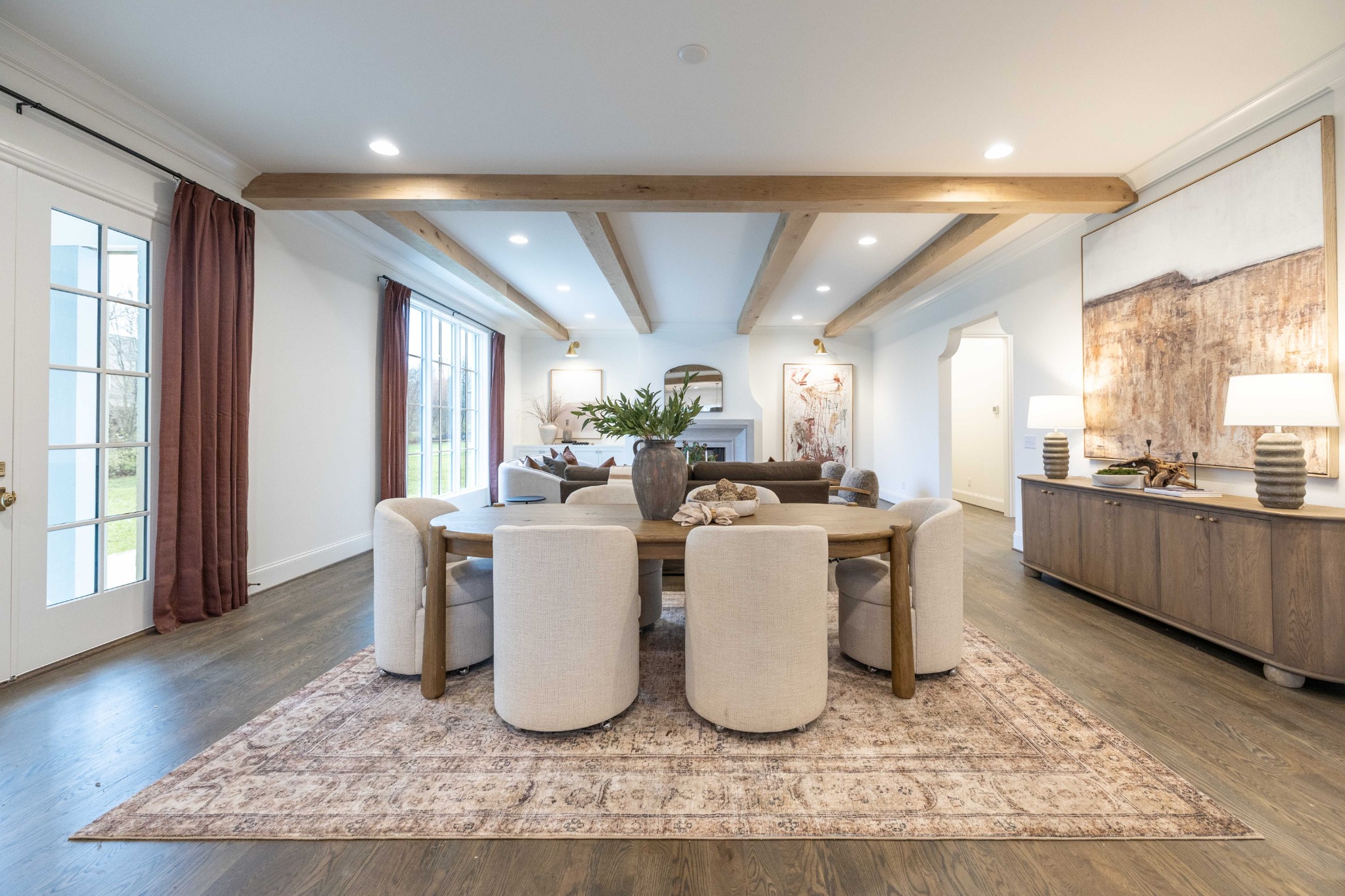 6035 Frazier Park Ln