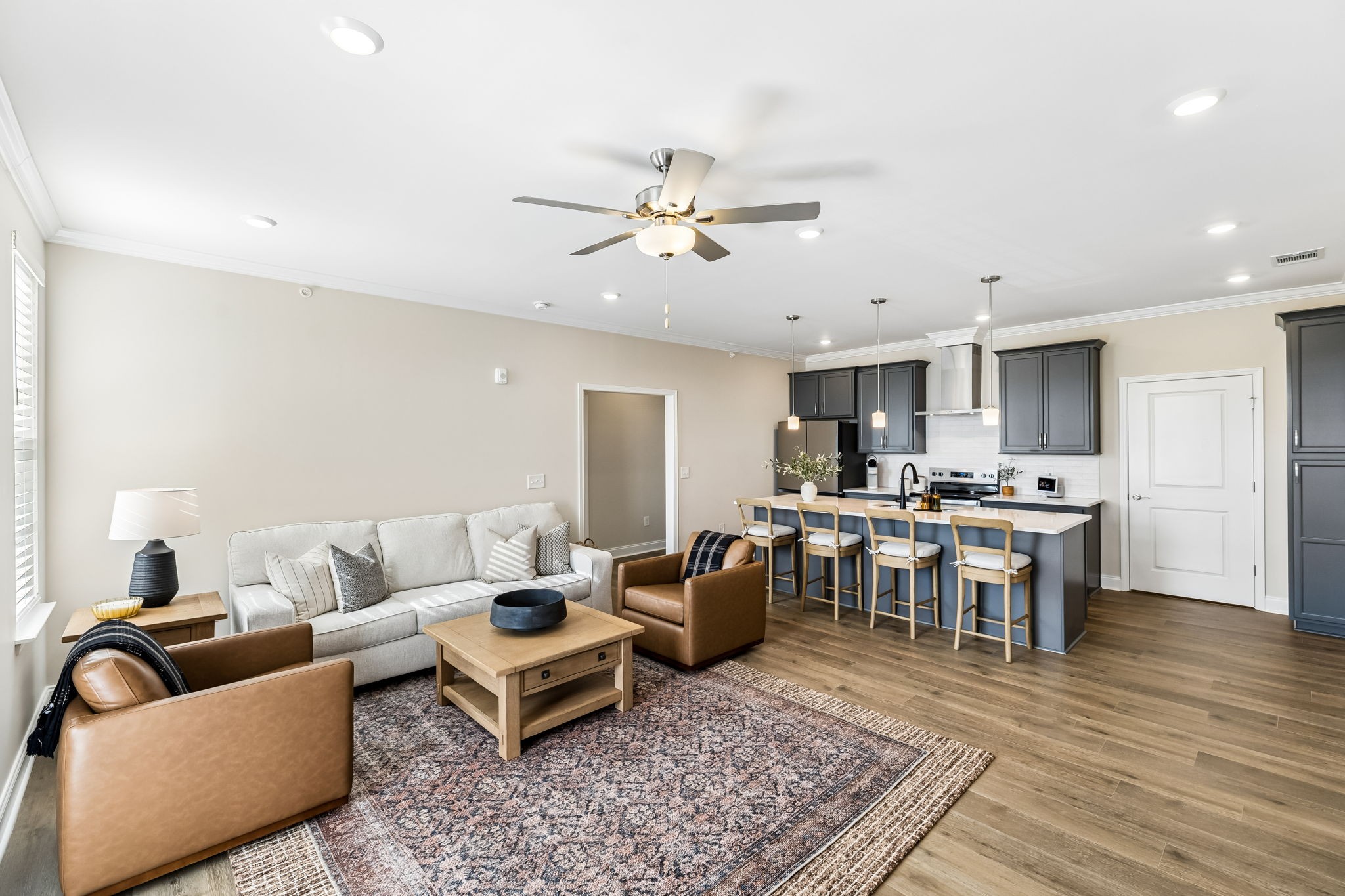 3220 Patcham Dr Unit: 204