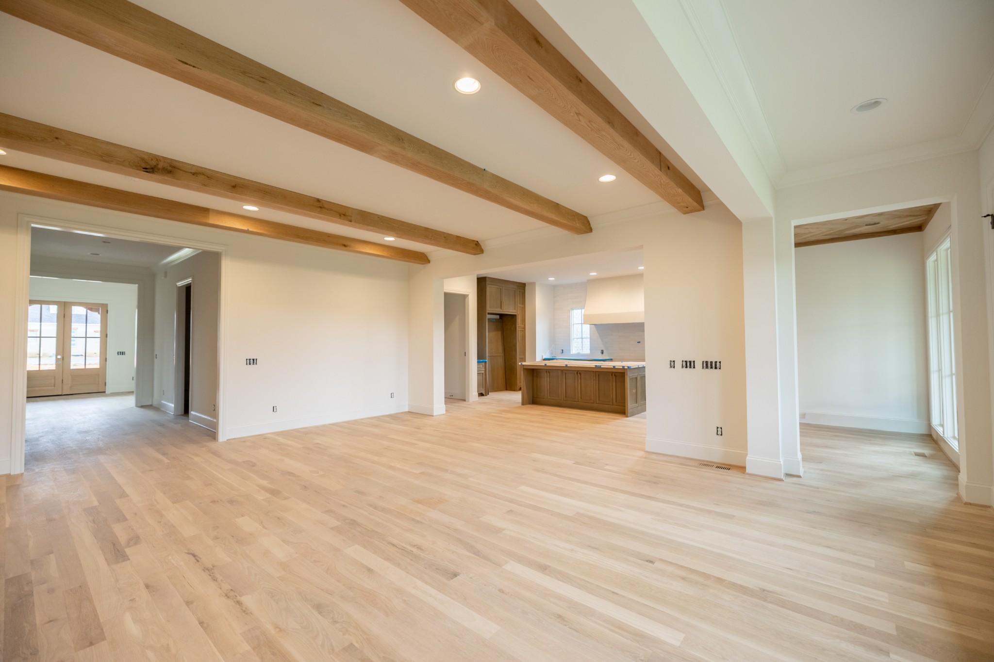 6033 Frazier Park Ln