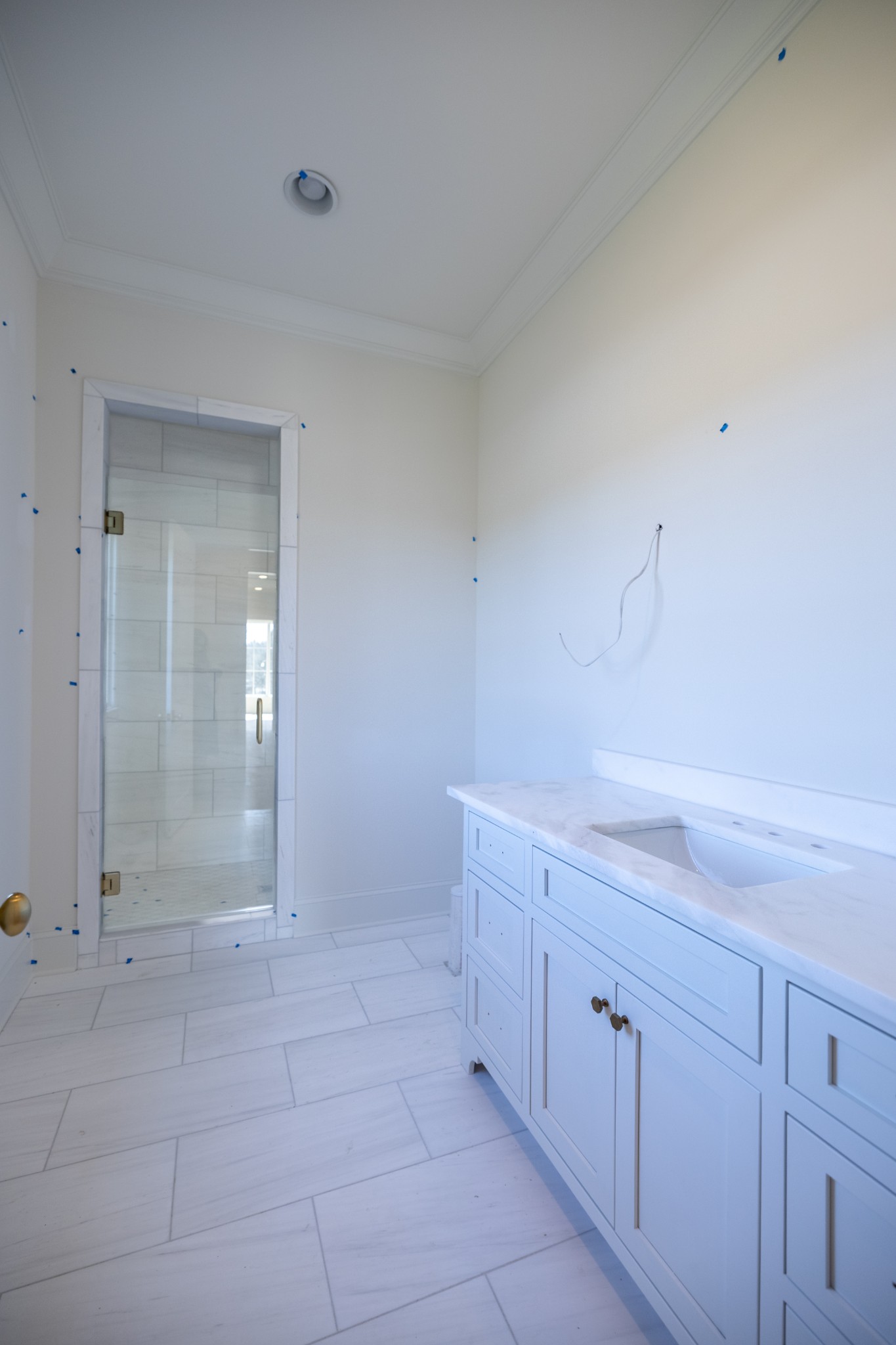 6033 Frazier Park Ln