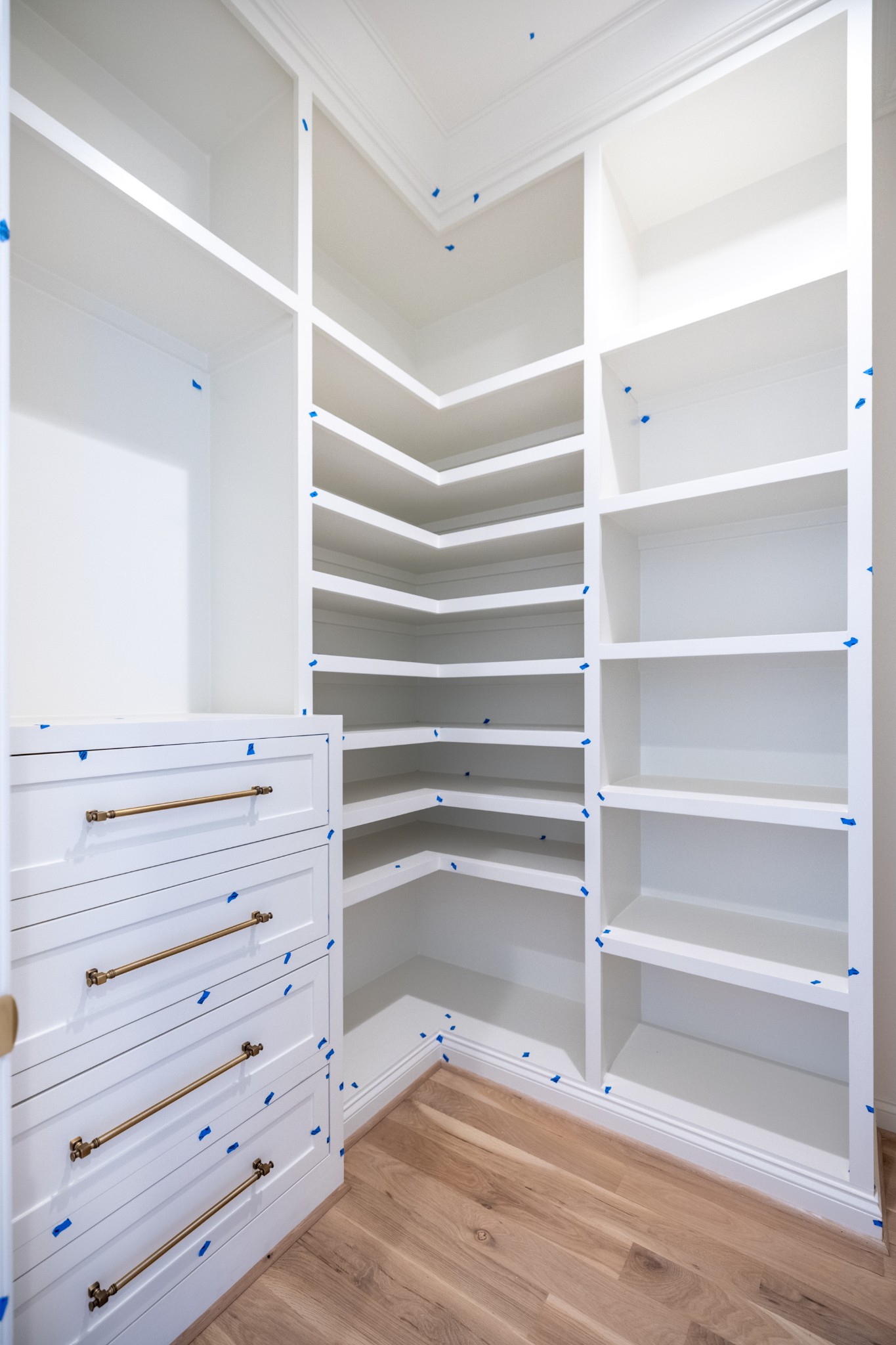 6033 Frazier Park Ln