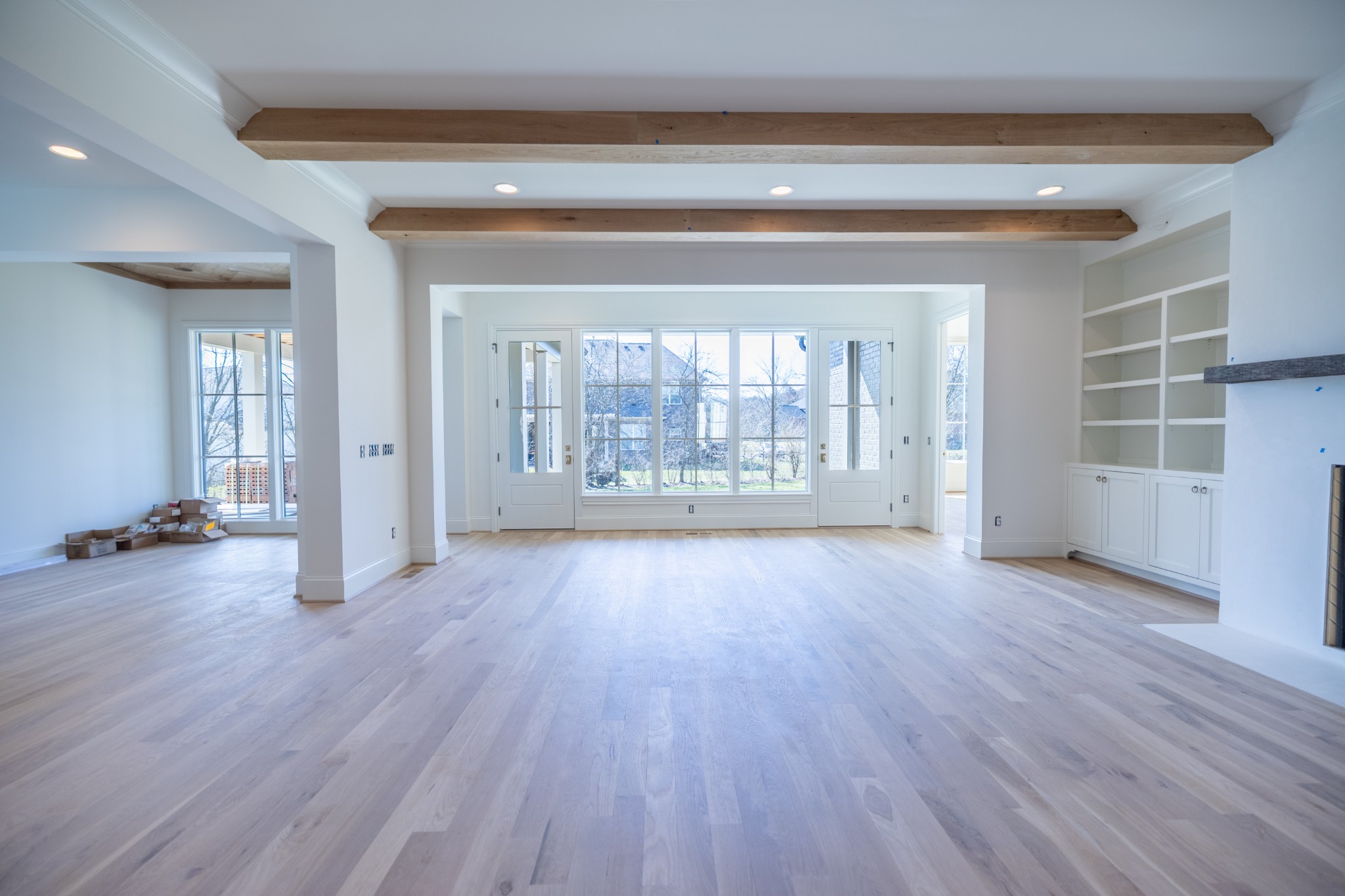 6033 Frazier Park Ln