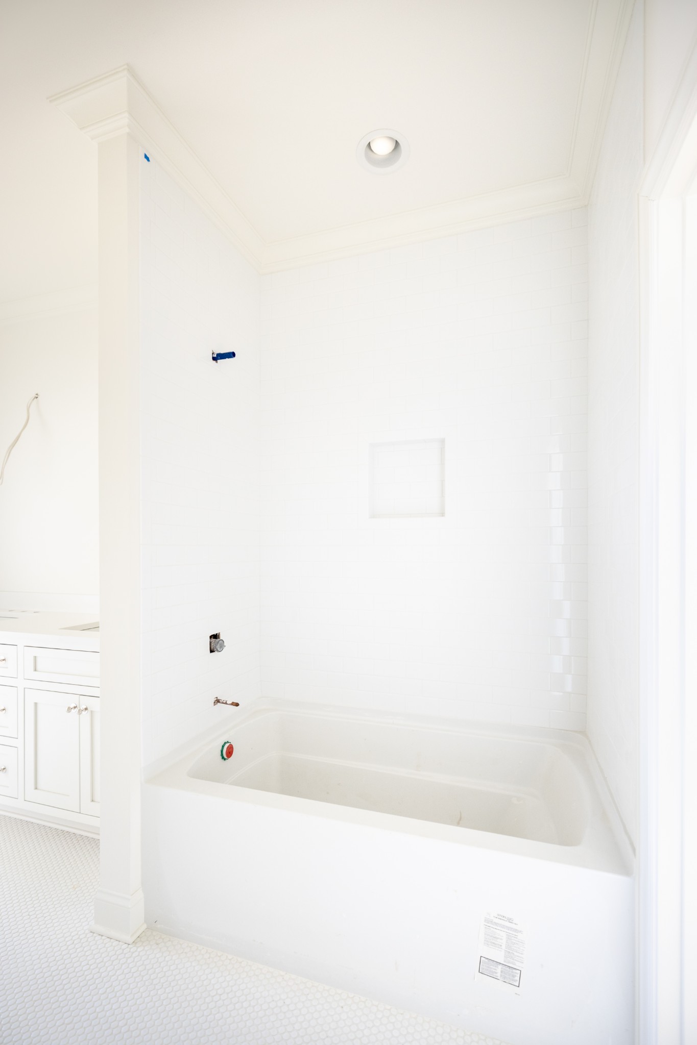 6033 Frazier Park Ln