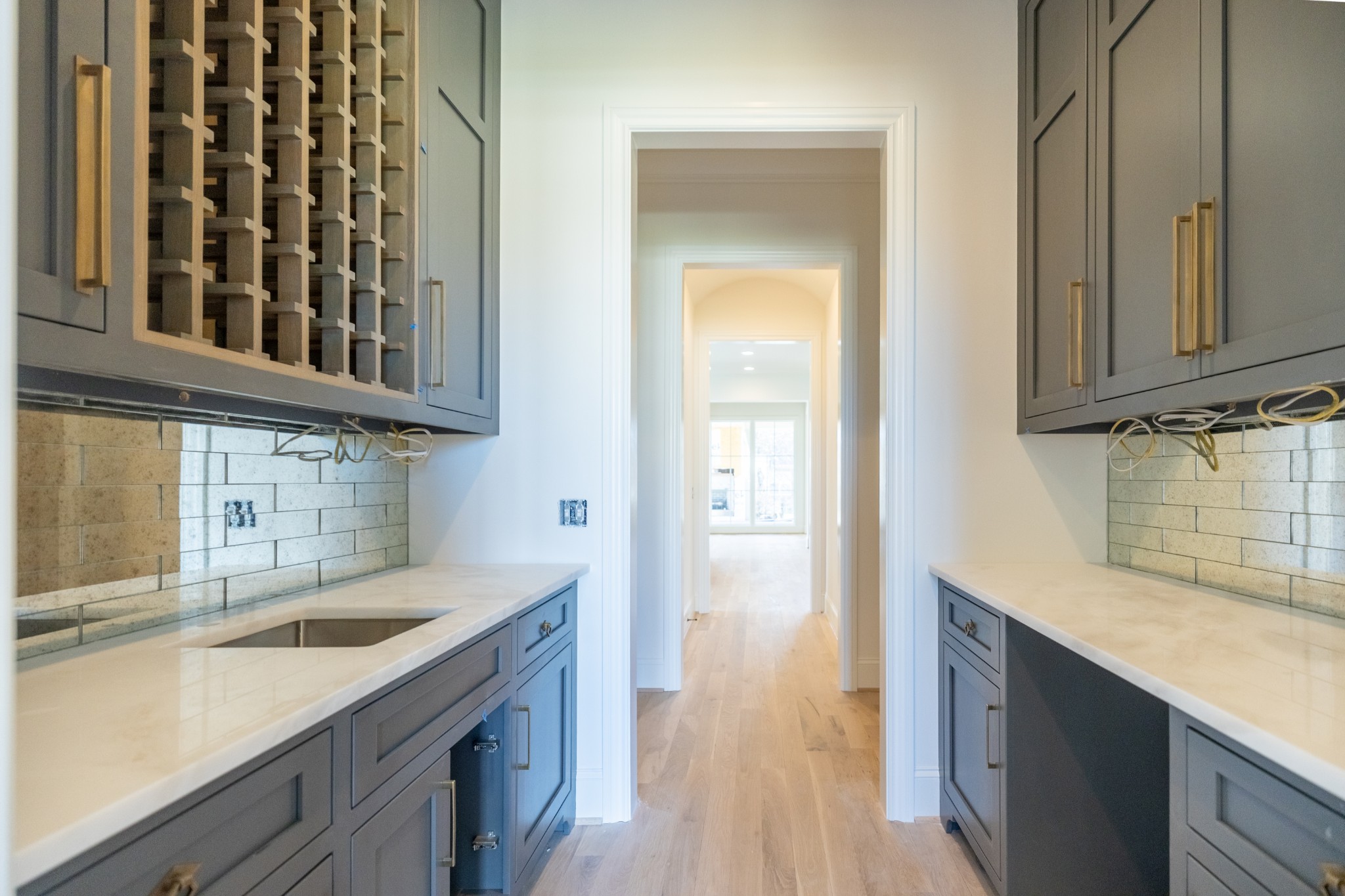 6033 Frazier Park Ln