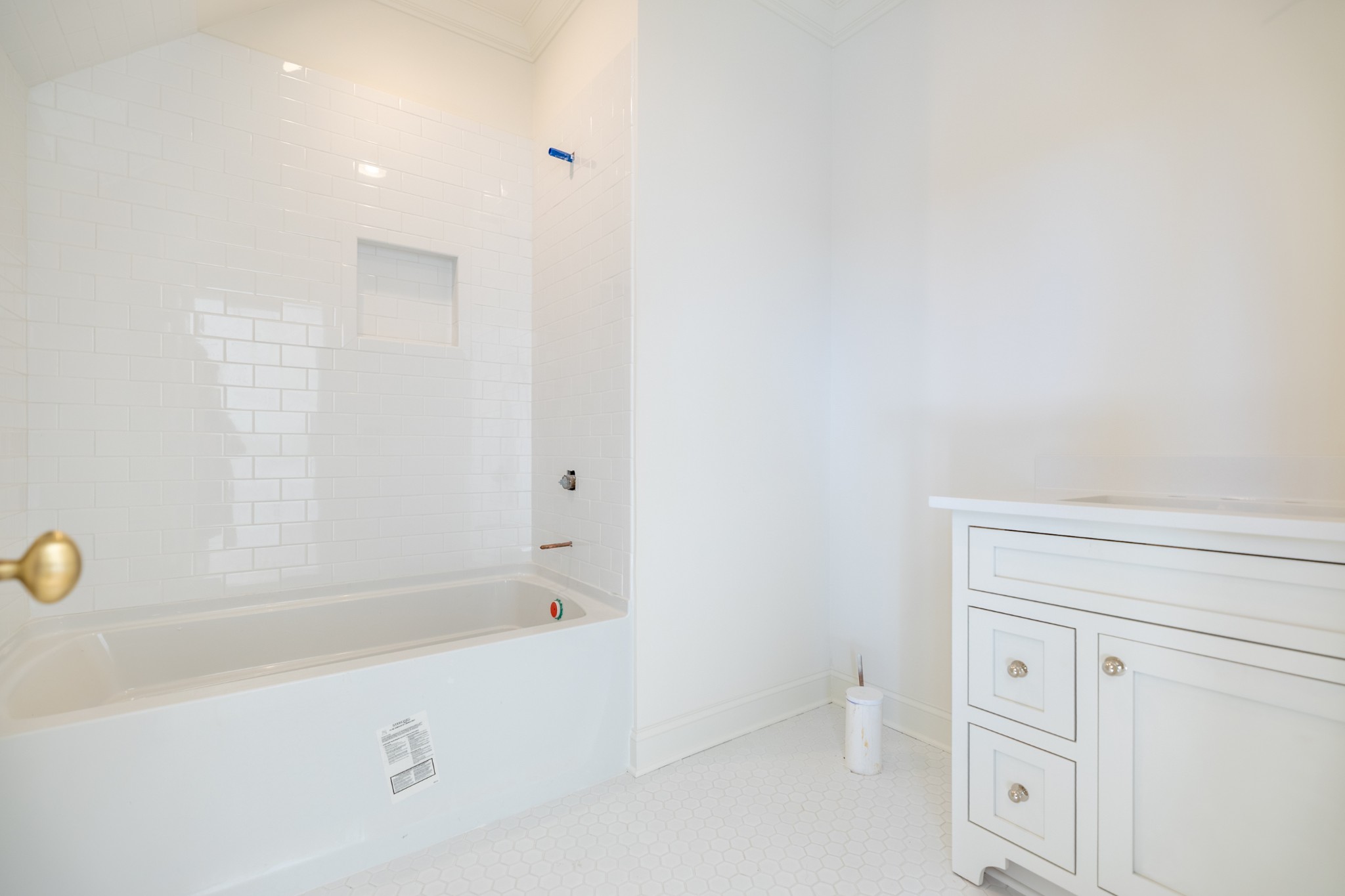 6033 Frazier Park Ln