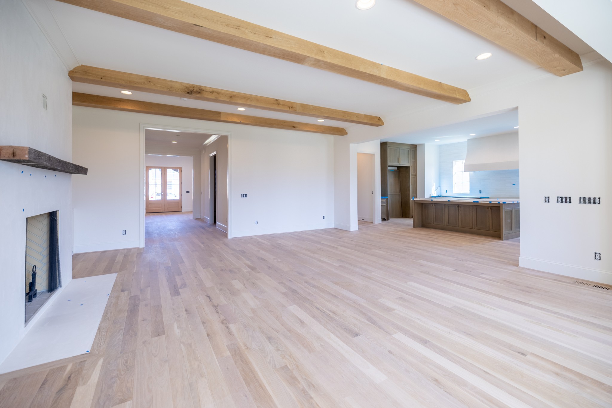 6033 Frazier Park Ln