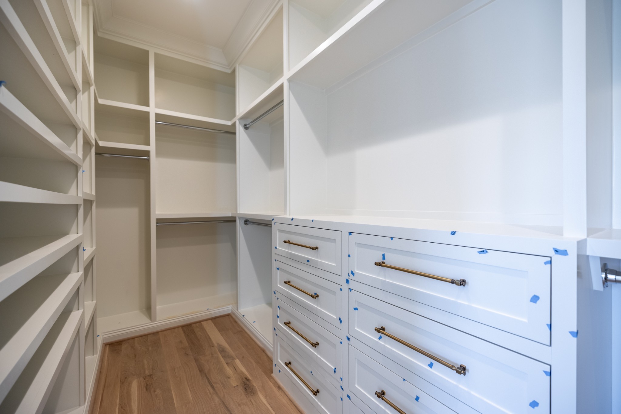 6033 Frazier Park Ln