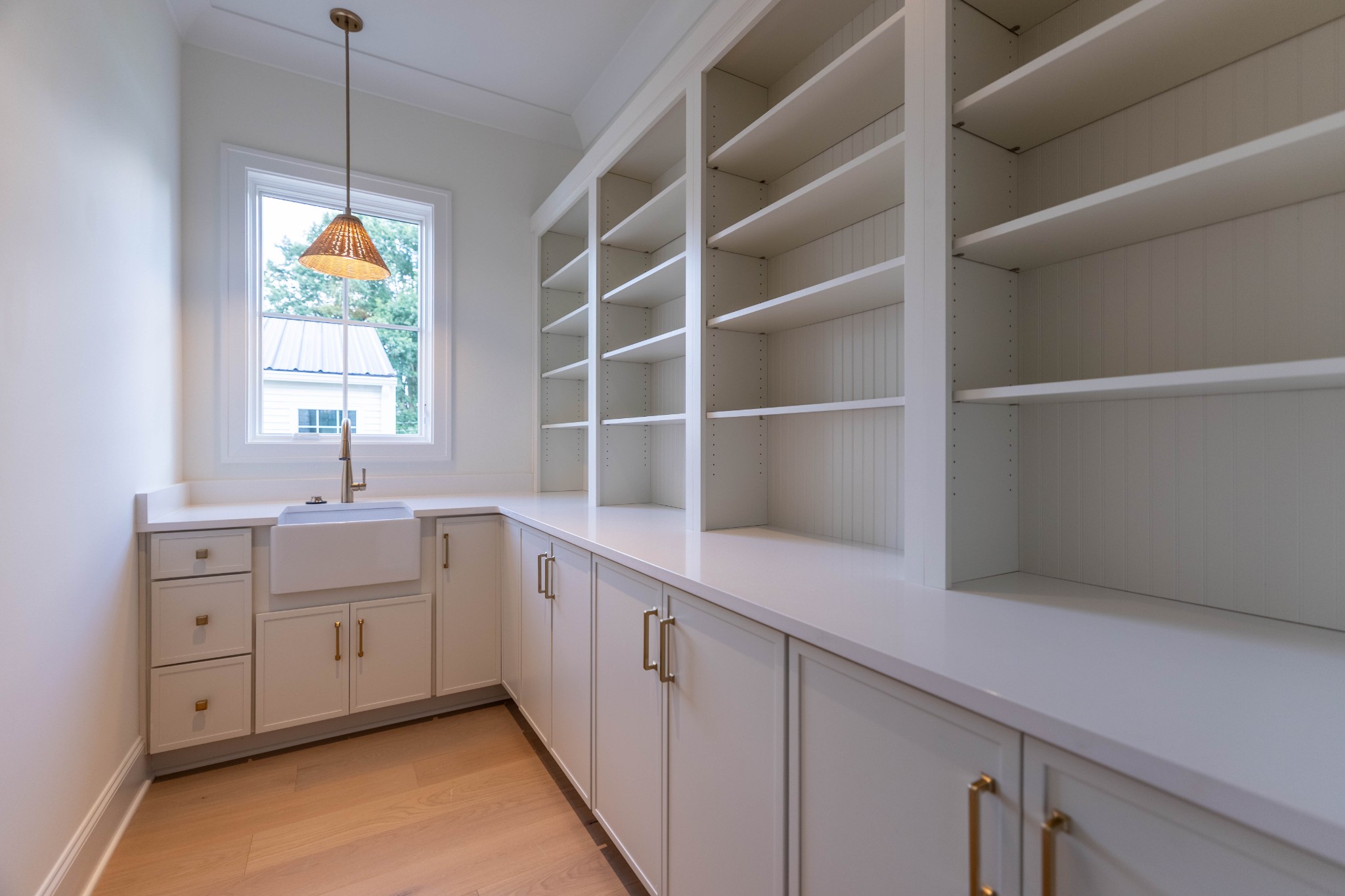 312 Mercury Dr