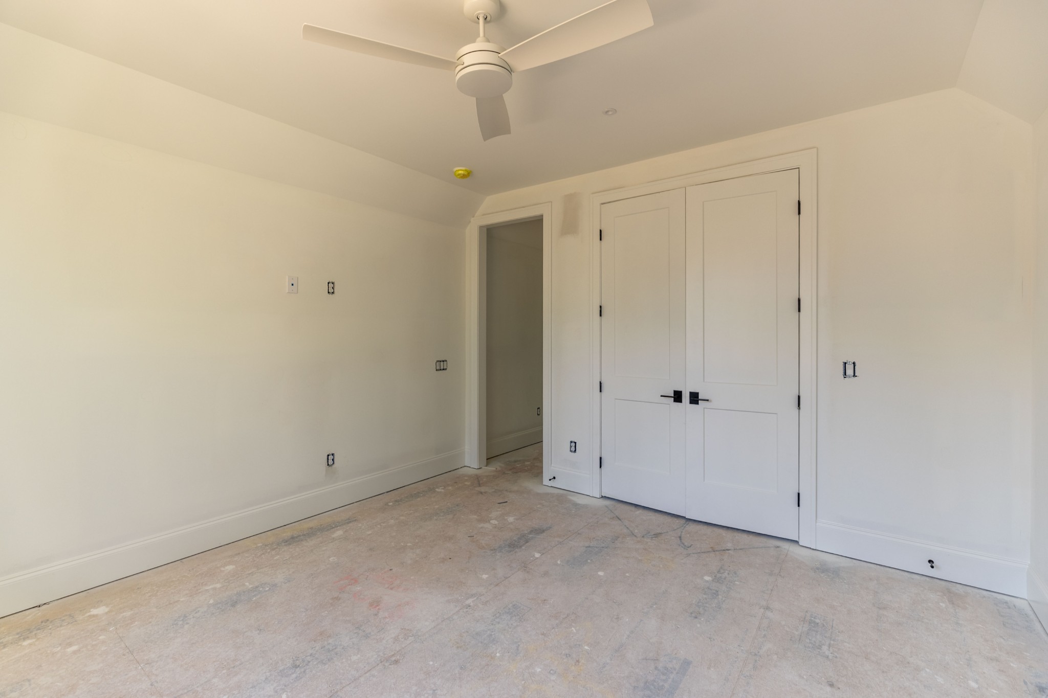 312 Mercury Dr