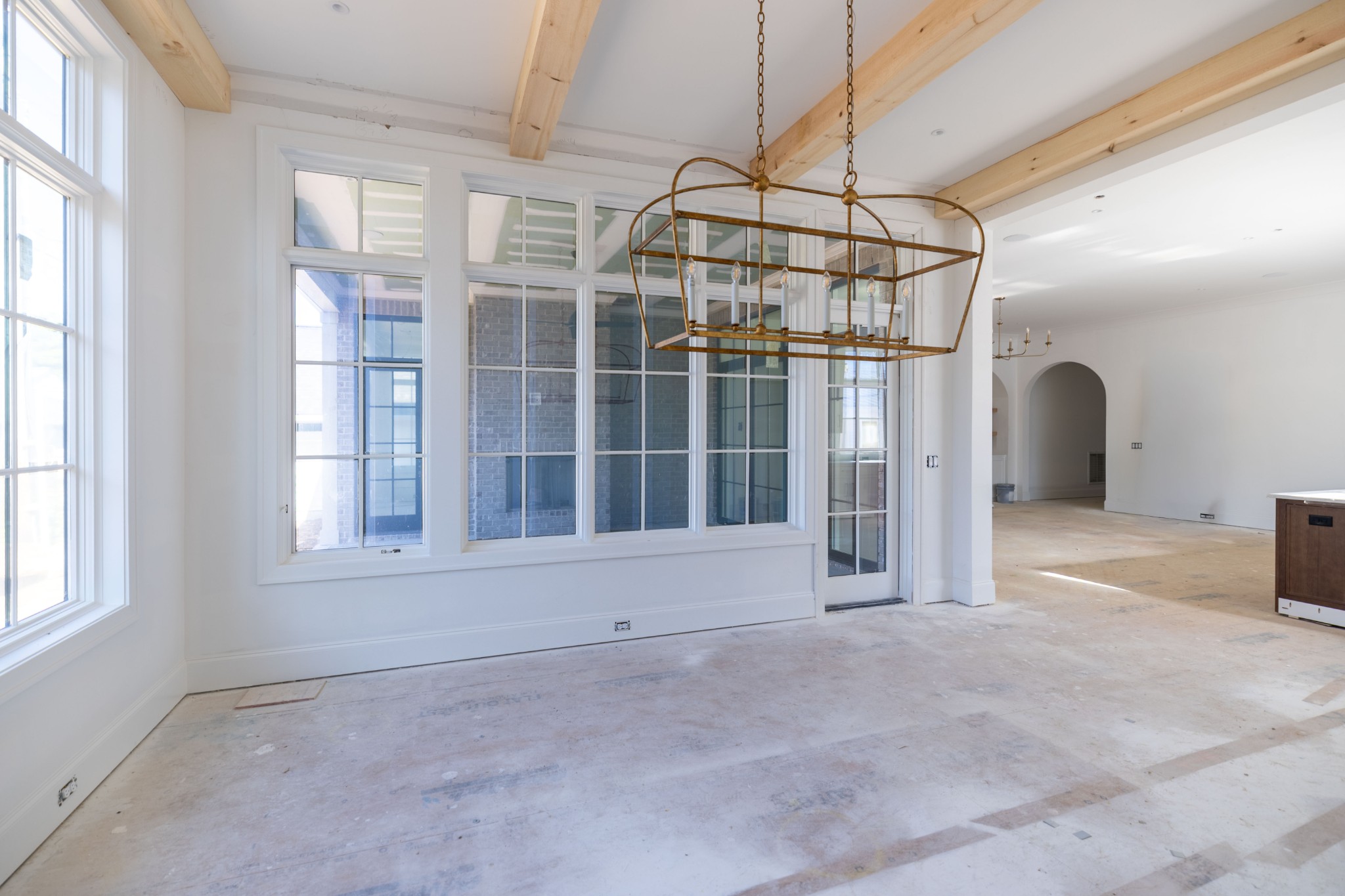 312 Mercury Dr