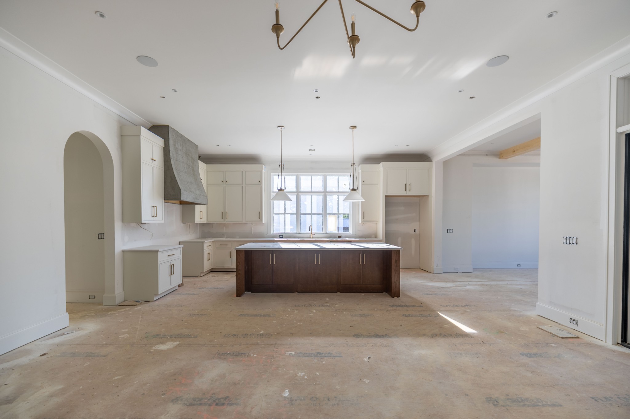 312 Mercury Dr