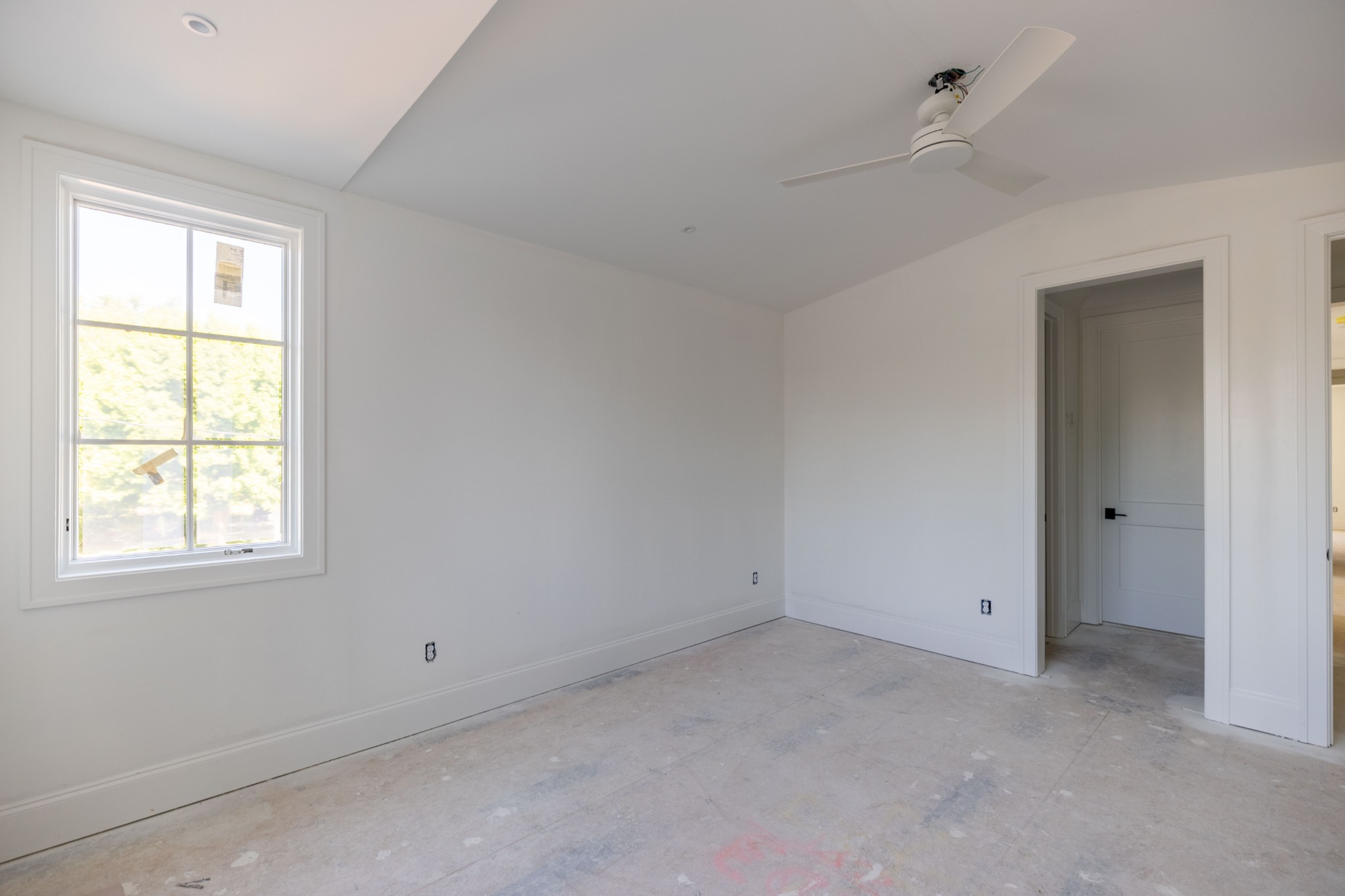 312 Mercury Dr