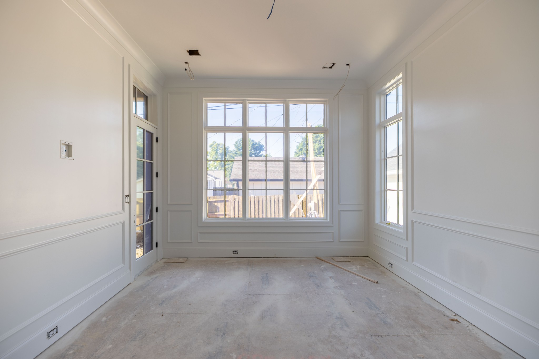 312 Mercury Dr
