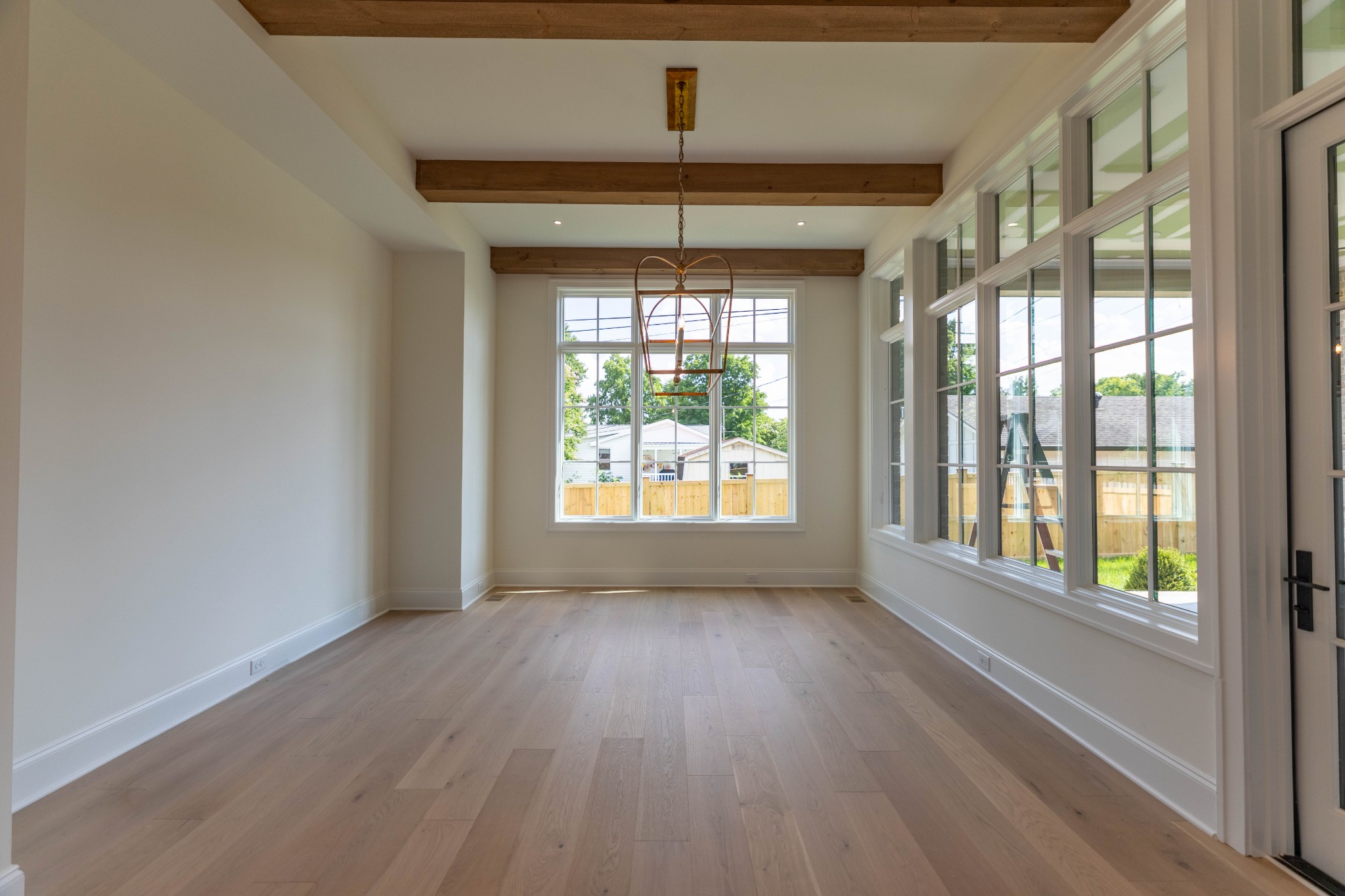 312 Mercury Dr