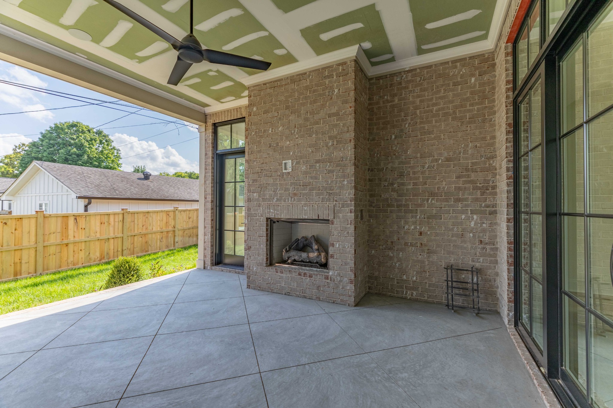 312 Mercury Dr