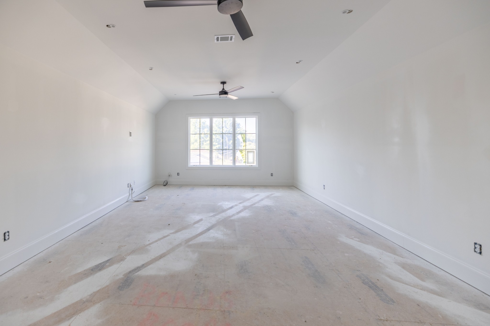 312 Mercury Dr