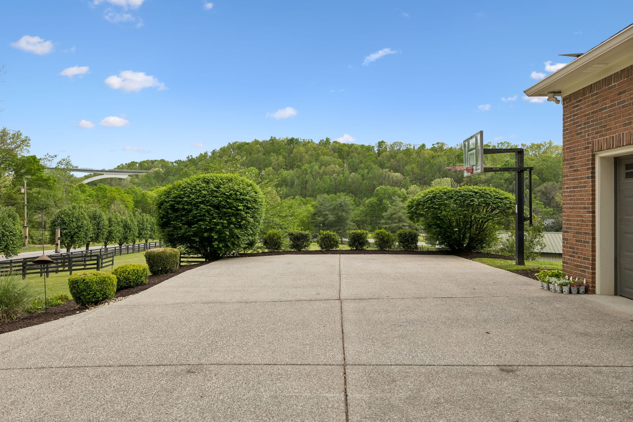 5105 Dale Ewing Rd