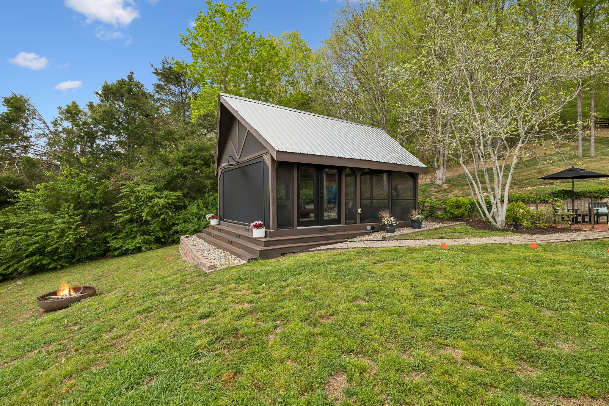5105 Dale Ewing Rd