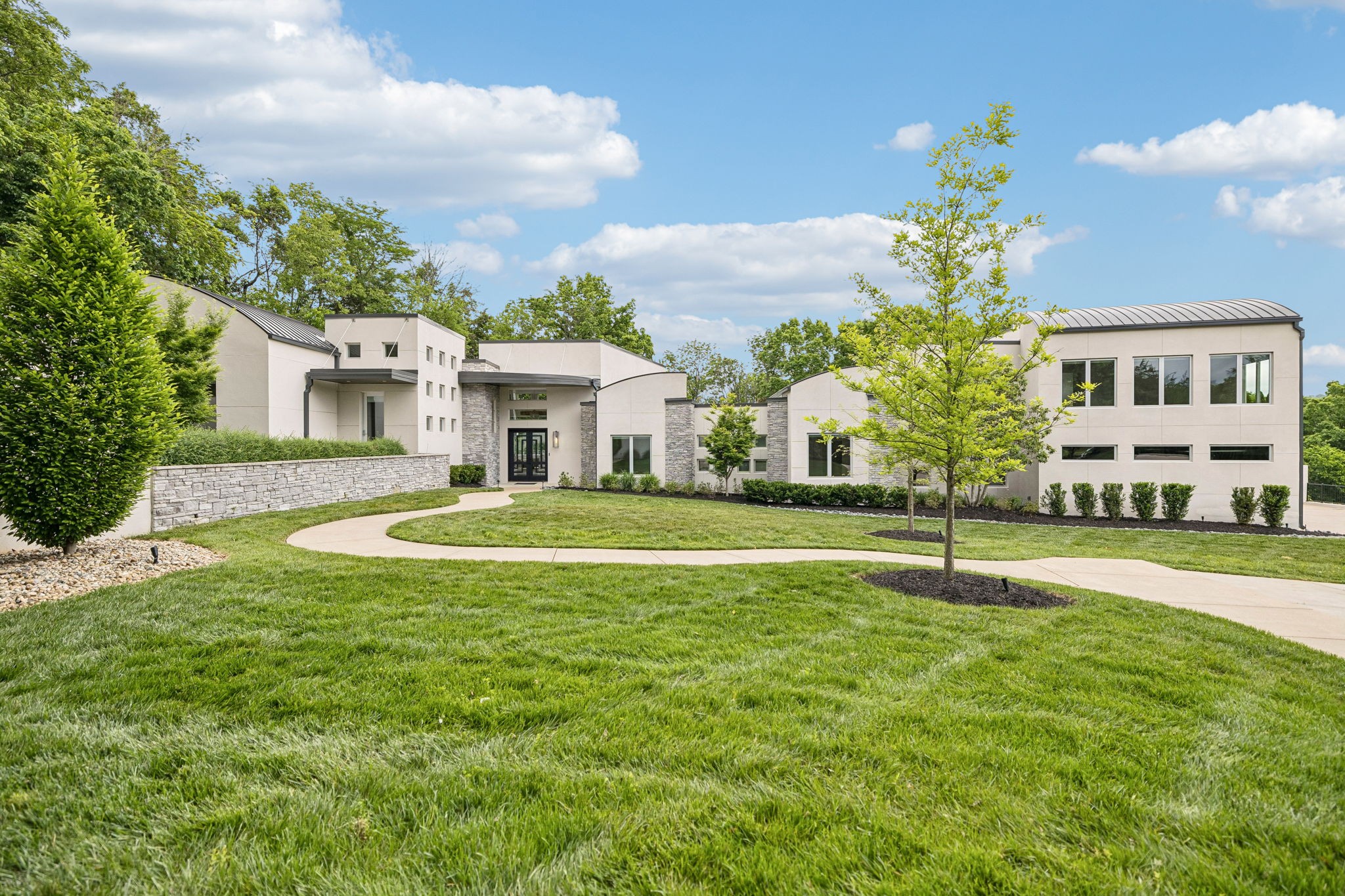 108 Bancroft Ct