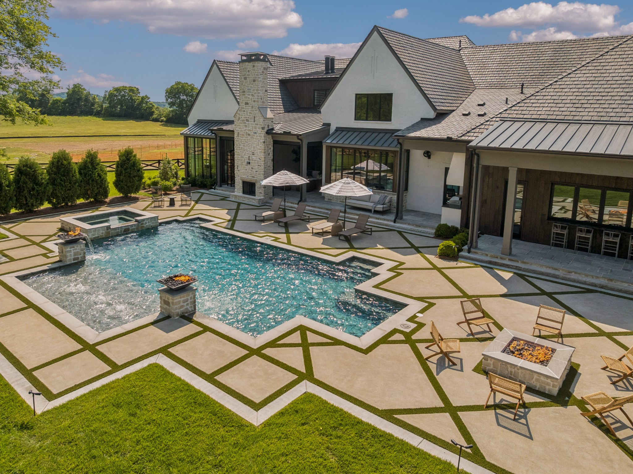 1522 Lurah Ln