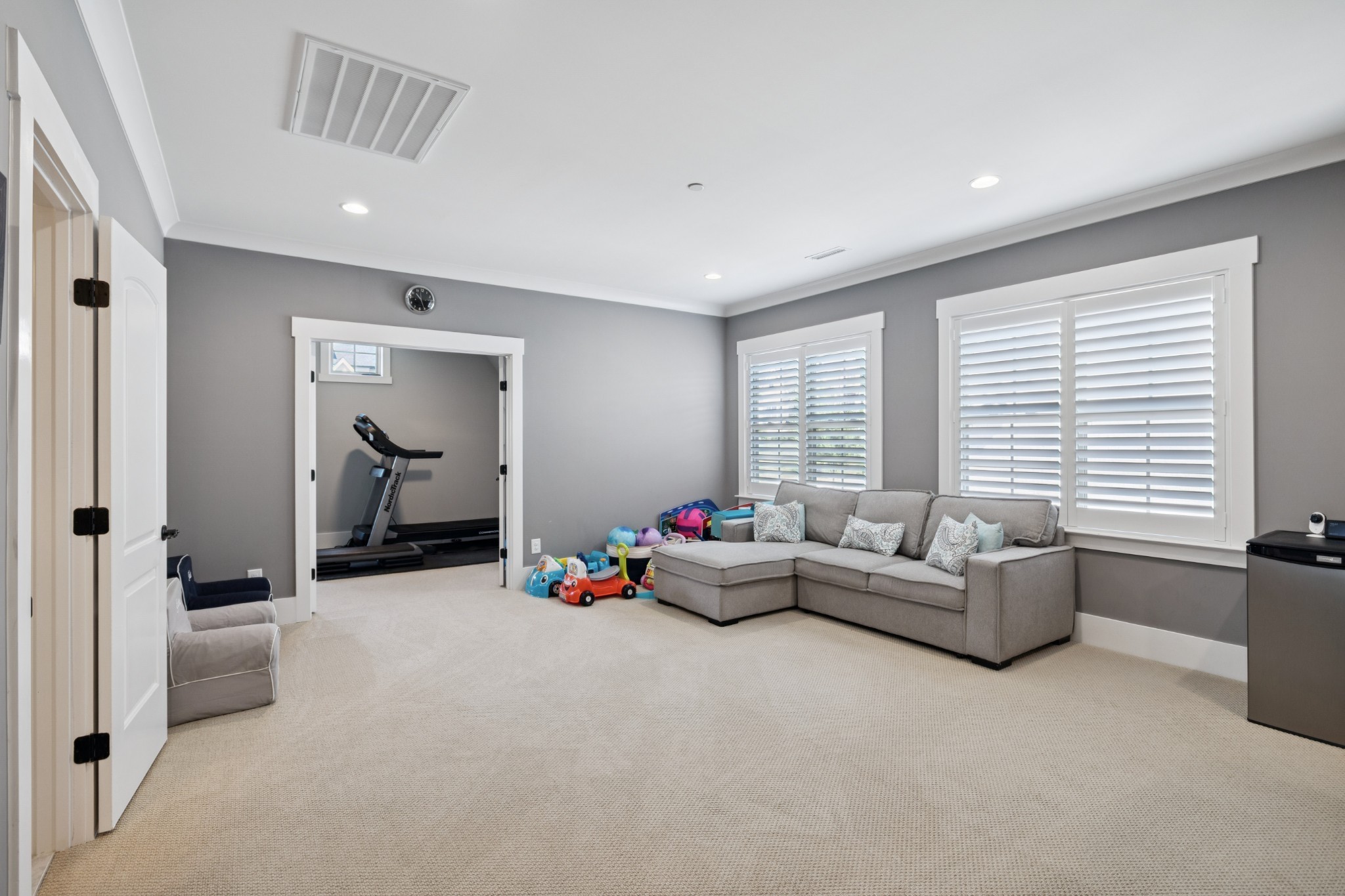 238 Bishops Gate Dr