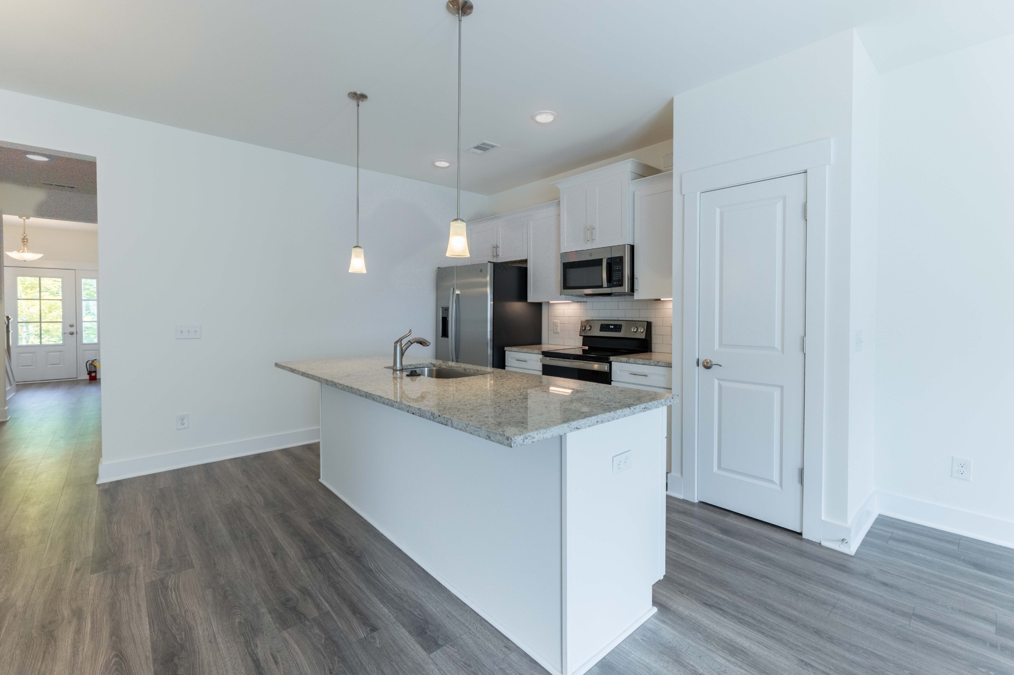 1038 Sweetleaf Dr
