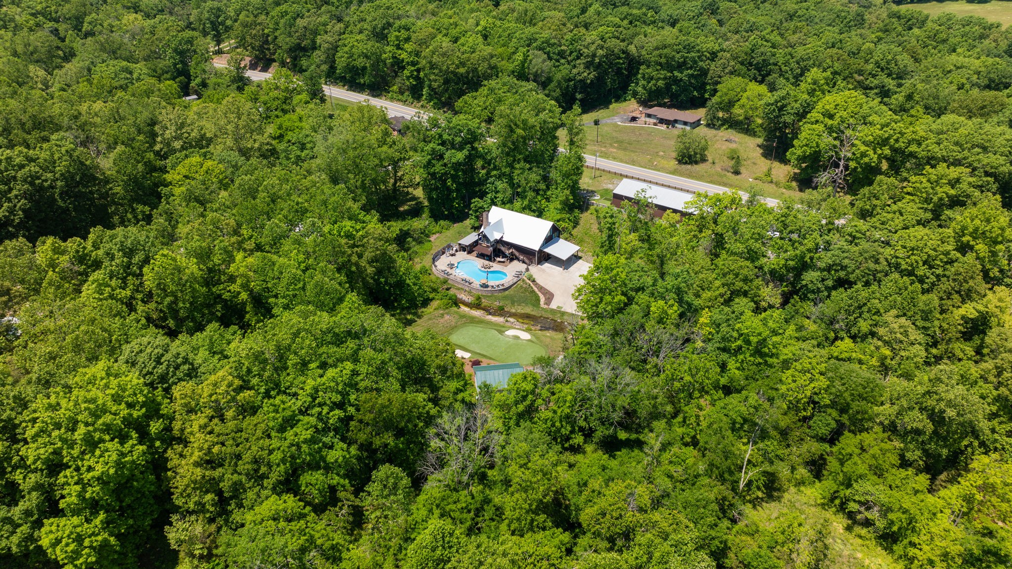 7646 Highway 100