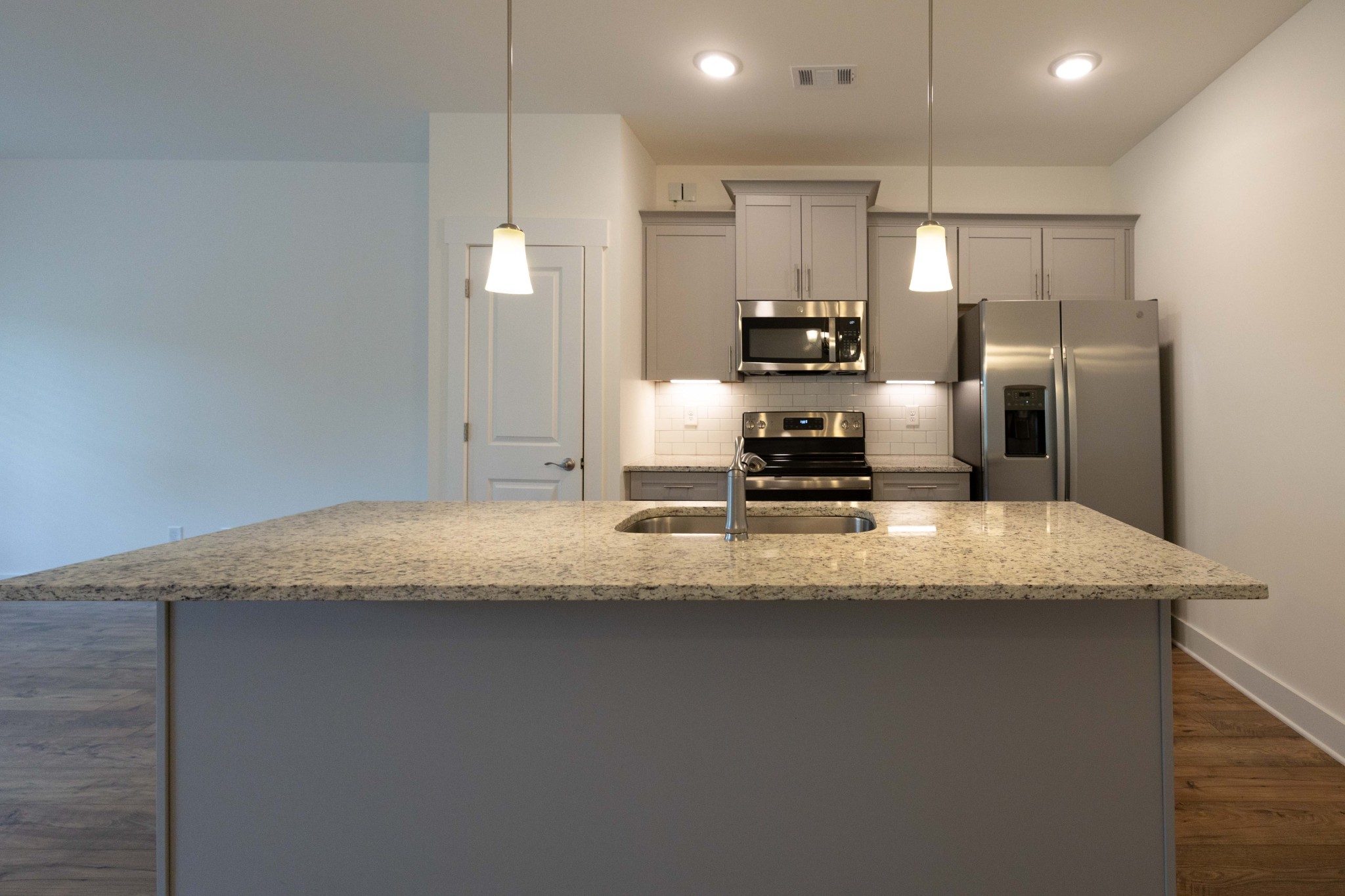 1109 Sweetleaf Dr