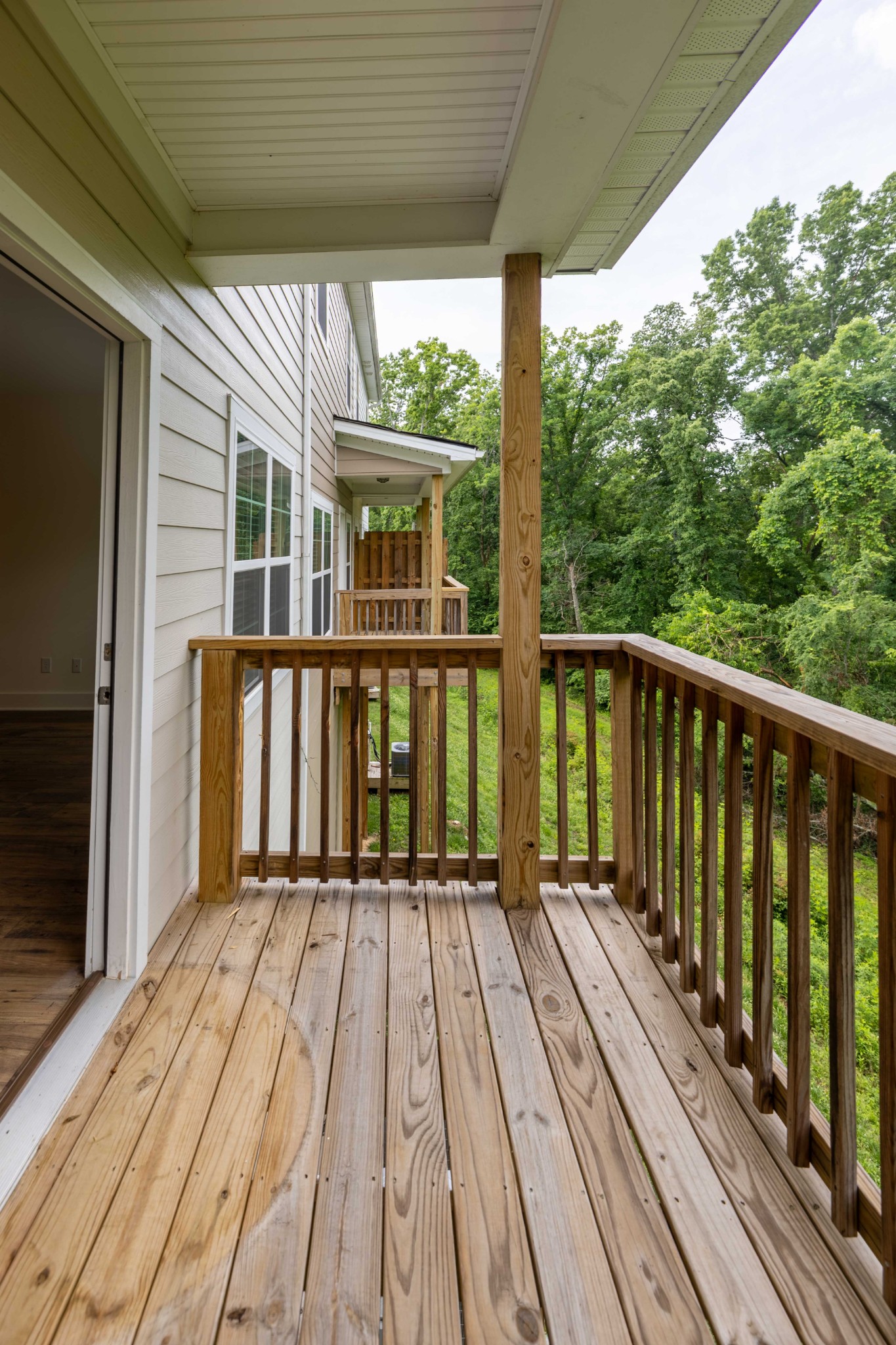 1109 Sweetleaf Dr