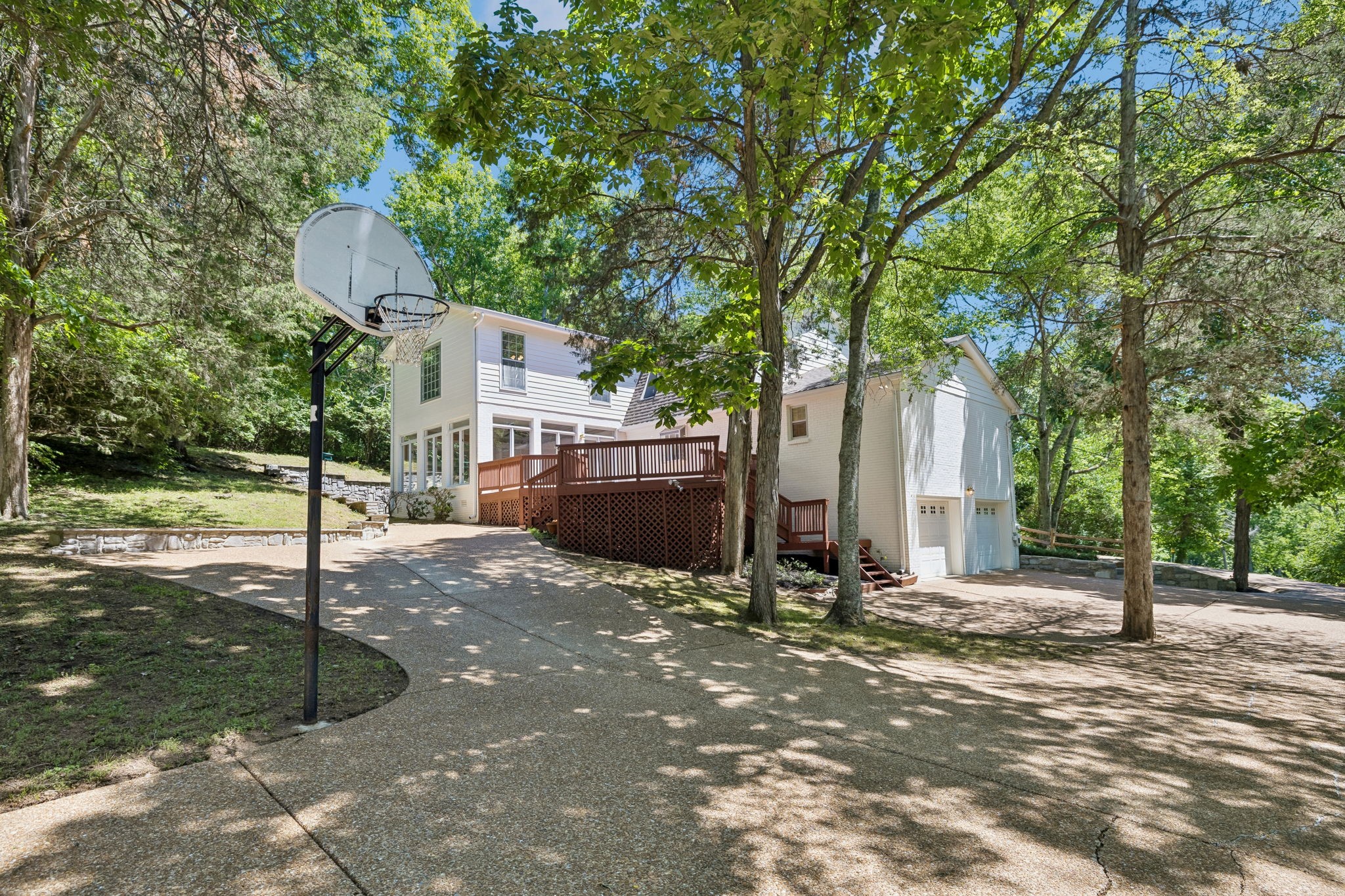 2397 Foxhaven Dr