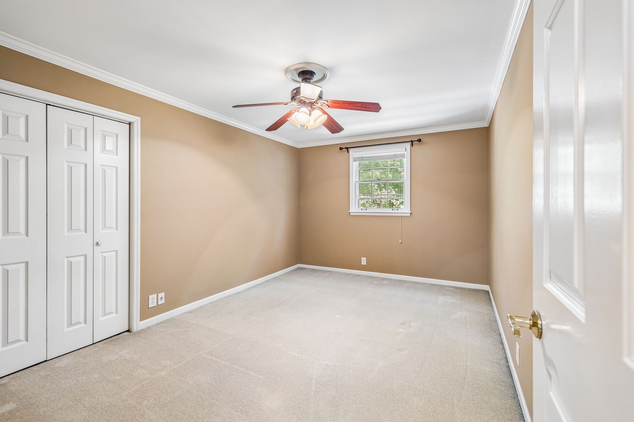 2397 Foxhaven Dr