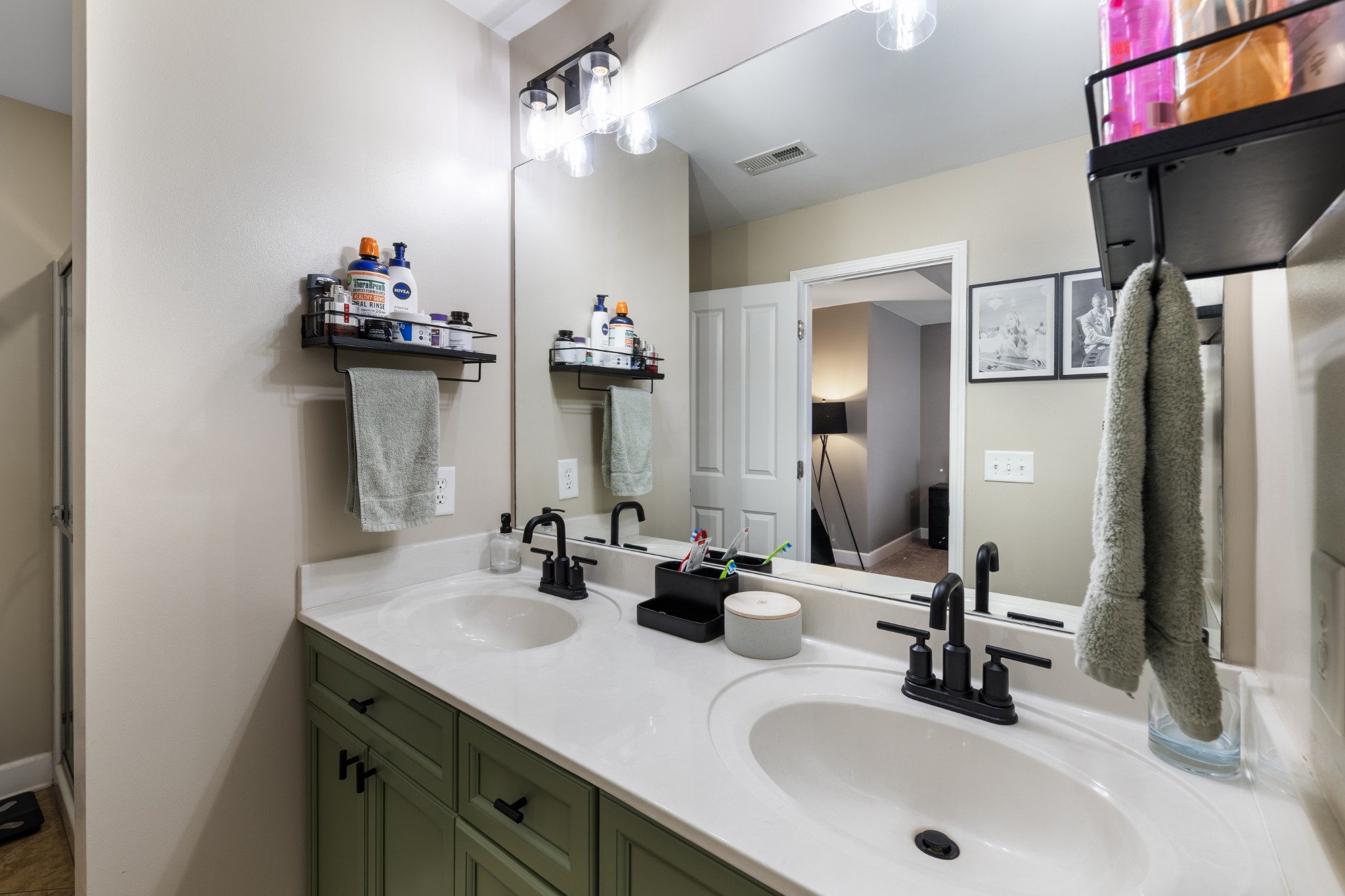 2718 Dracut Ln