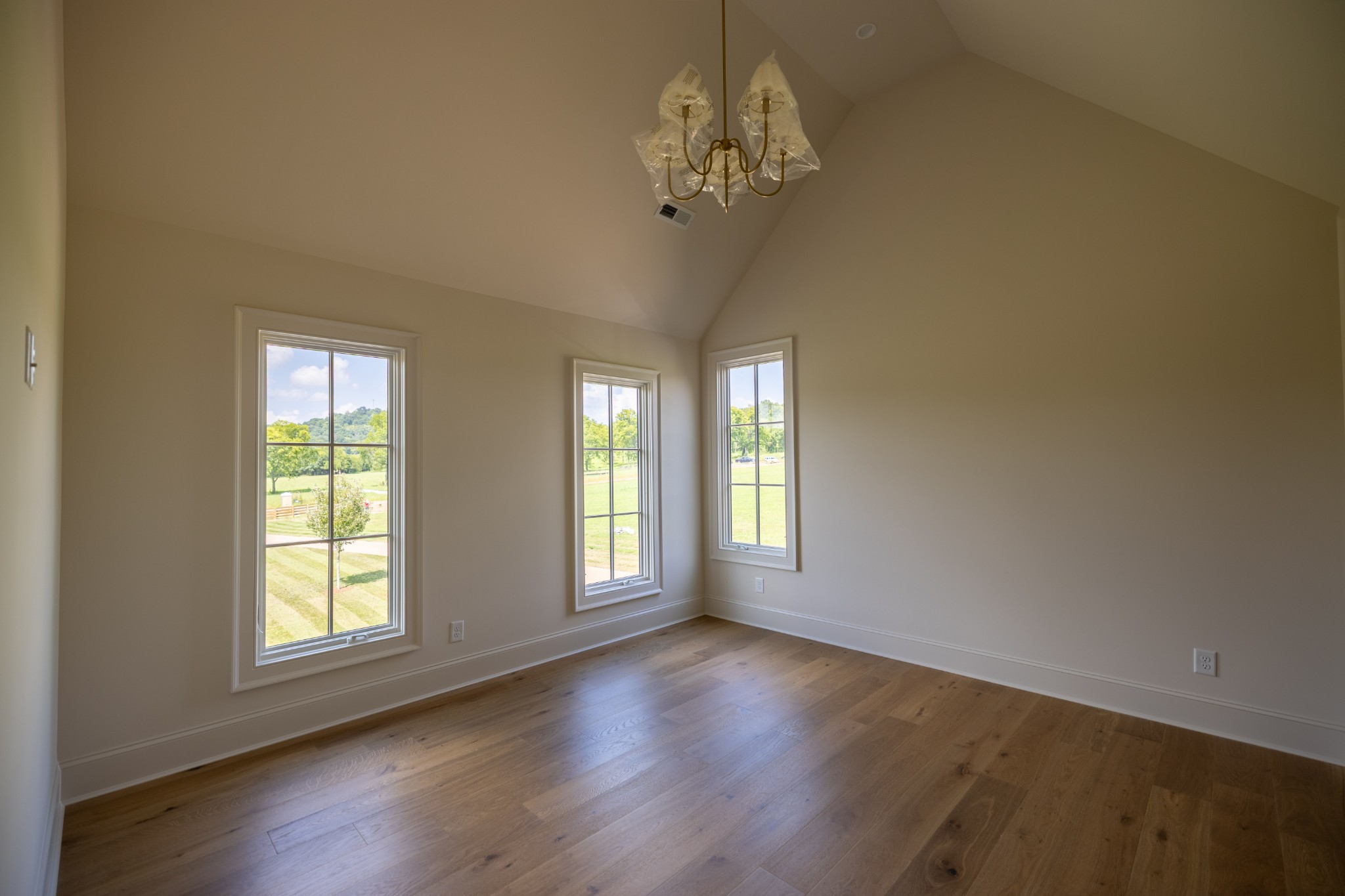 4015 Baileys Cove Ct