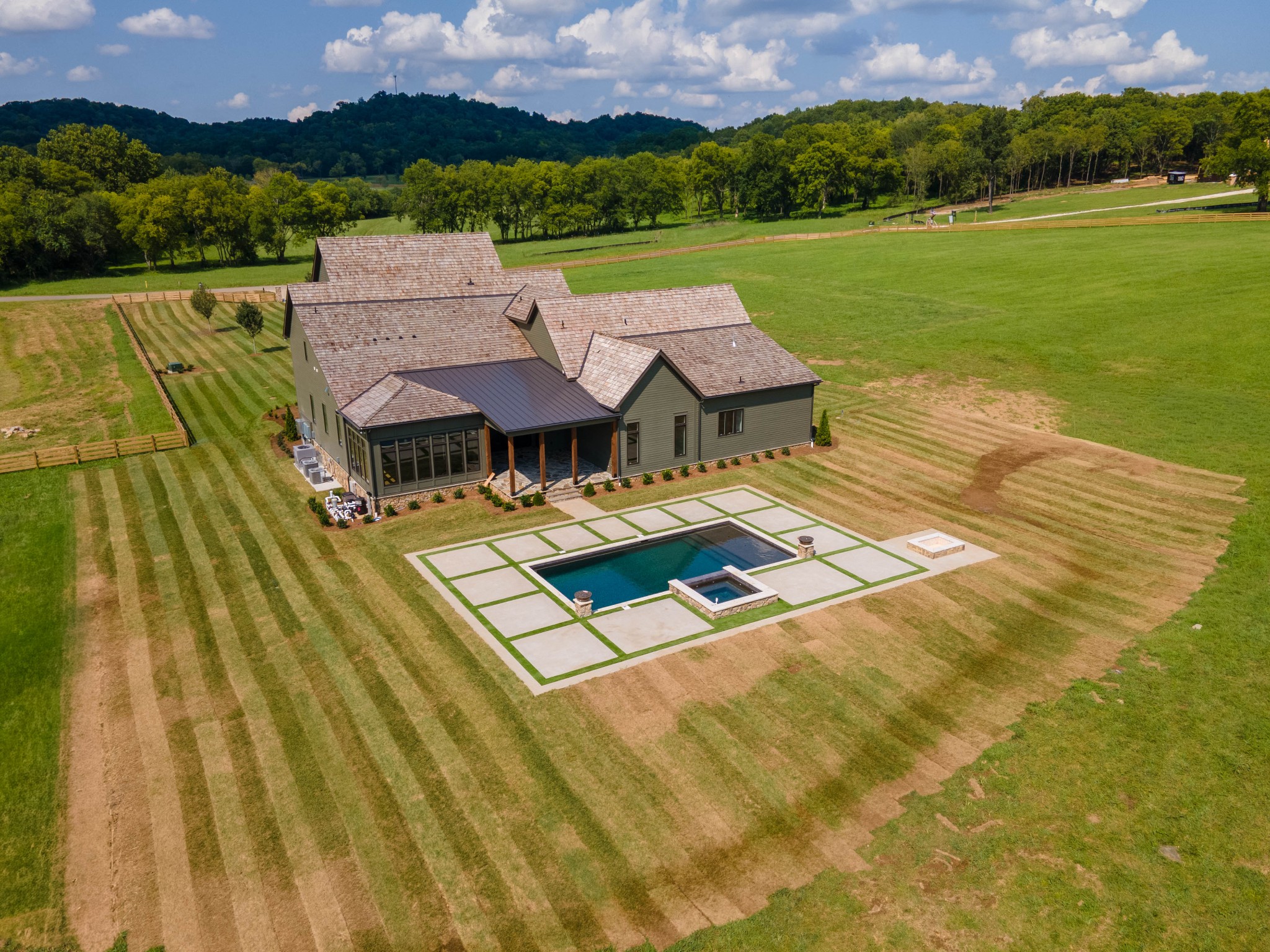 4015 Baileys Cove Ct
