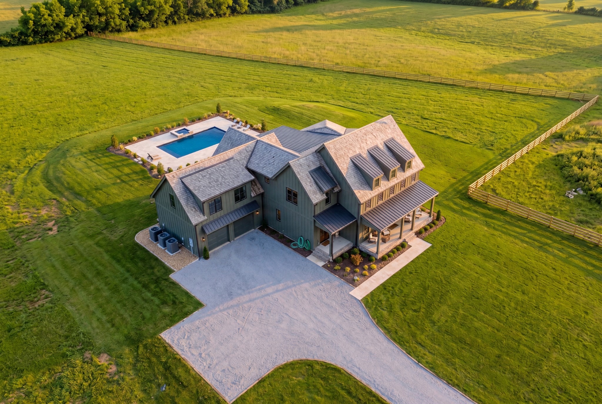 4015 Baileys Cove Ct