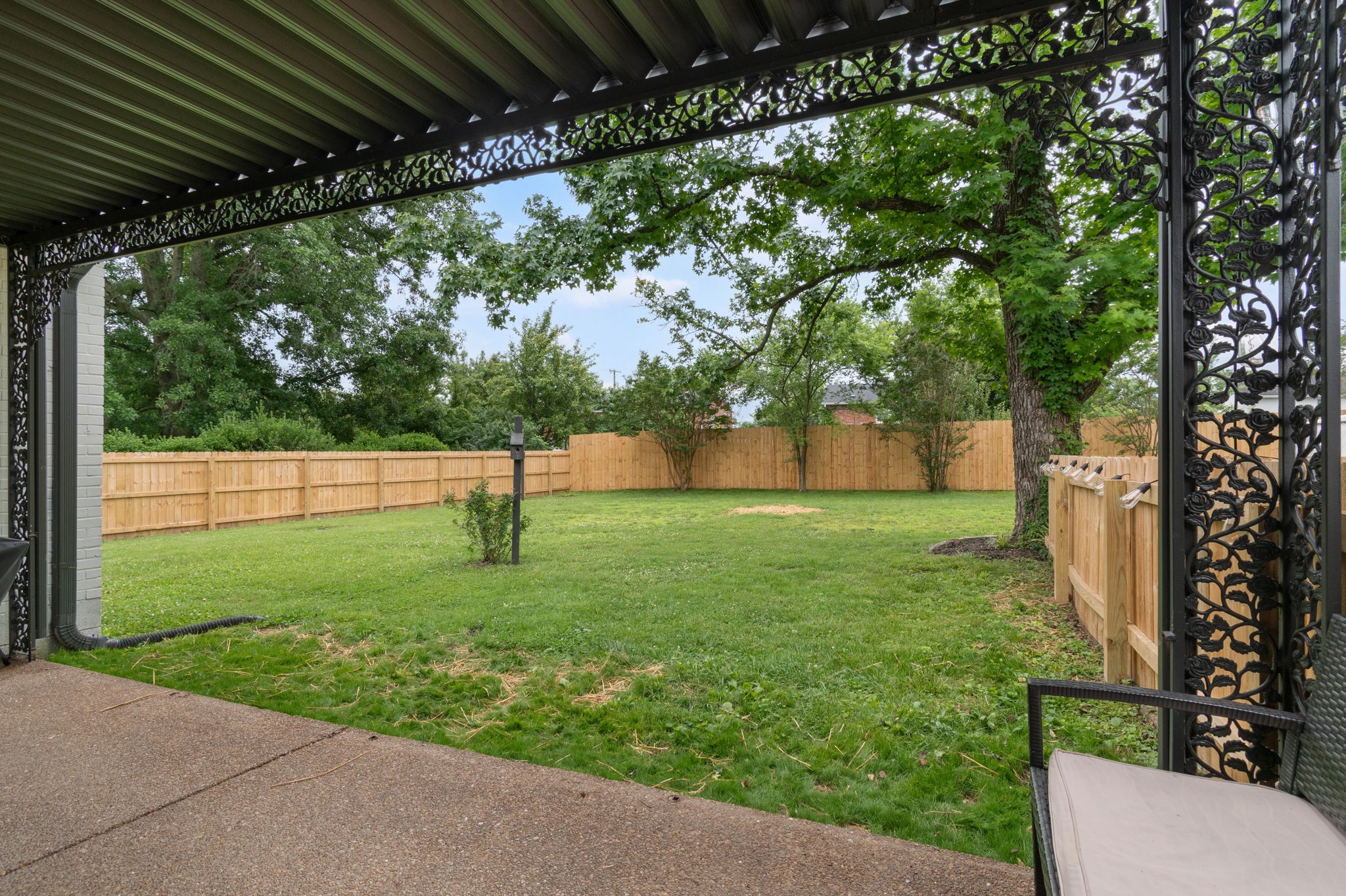 405 Lynn Dr